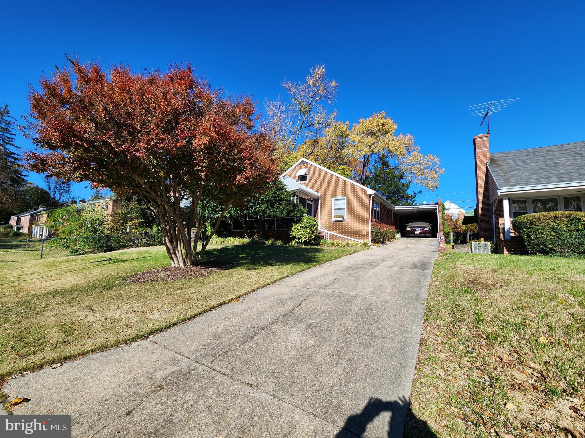BELVEDERE SQUARE - Residential