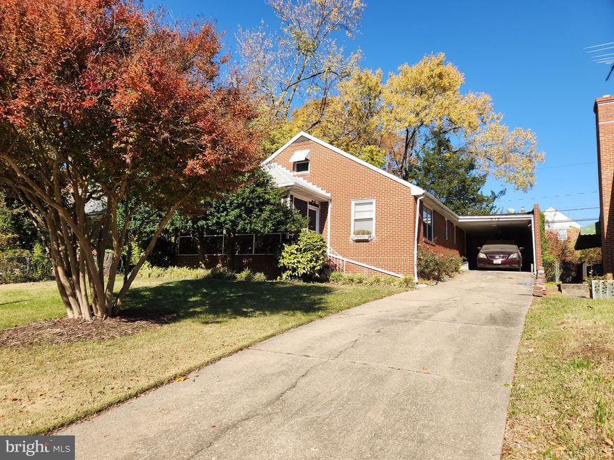 ONLINE AUCTION: Bidding begins 12/17/2025 @ 10:00 AM. Bidding ends 12/19/2025 @ 12:10 PM. List Price is Suggested Opening Bid. Deposit: $20,000.
Single-story detached Cape Cod in North Baltimore’s Chinquapin Park neighborhood, occupied. Short distance to Mount Pleasant Park & Golf Course, Chinquapin Run Park, and MedStar Good Samaritan Hospital. Major traffic arteries: York Rd and E Northern Pkwy.