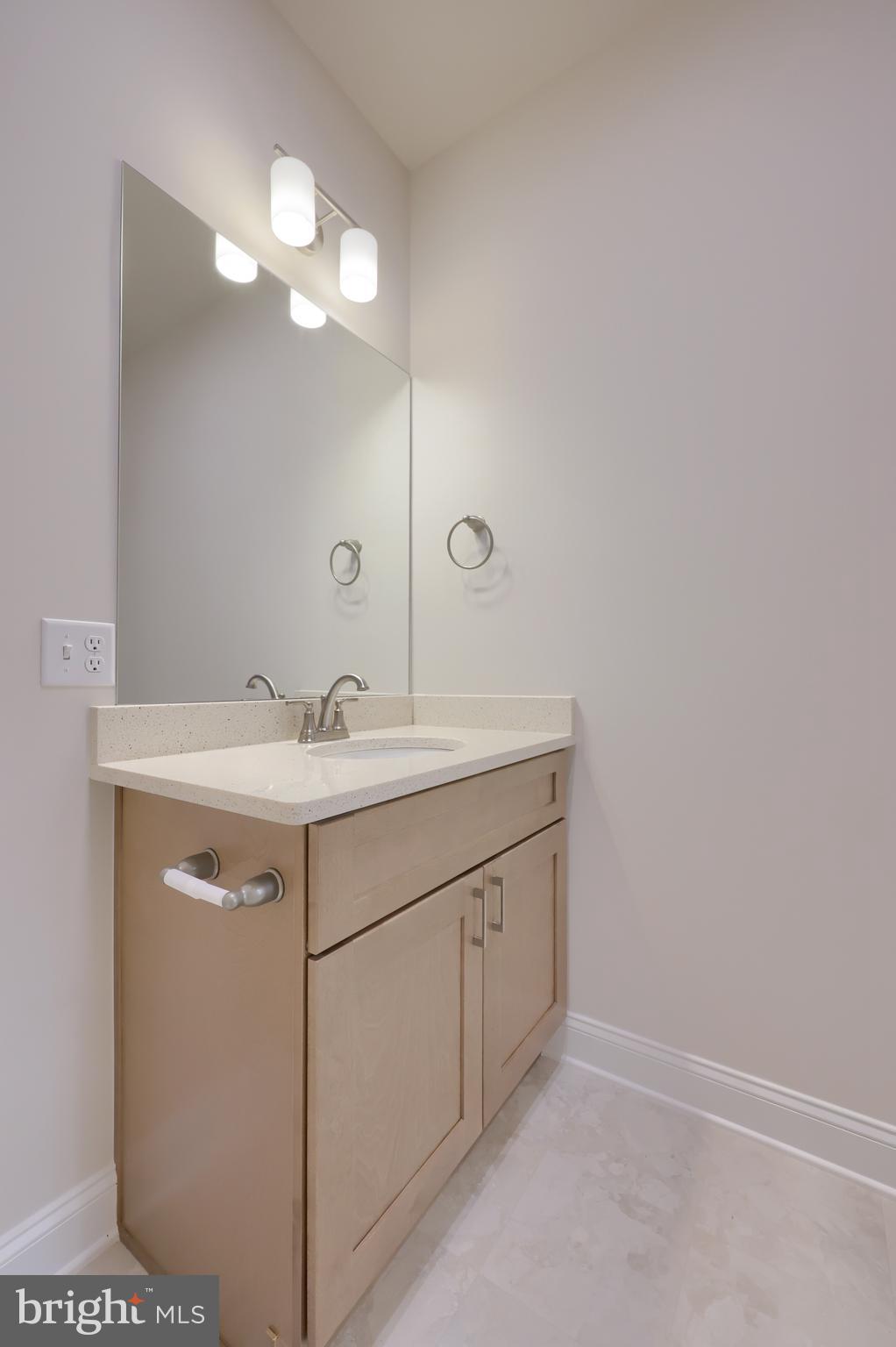 CROSSGATES - Residential