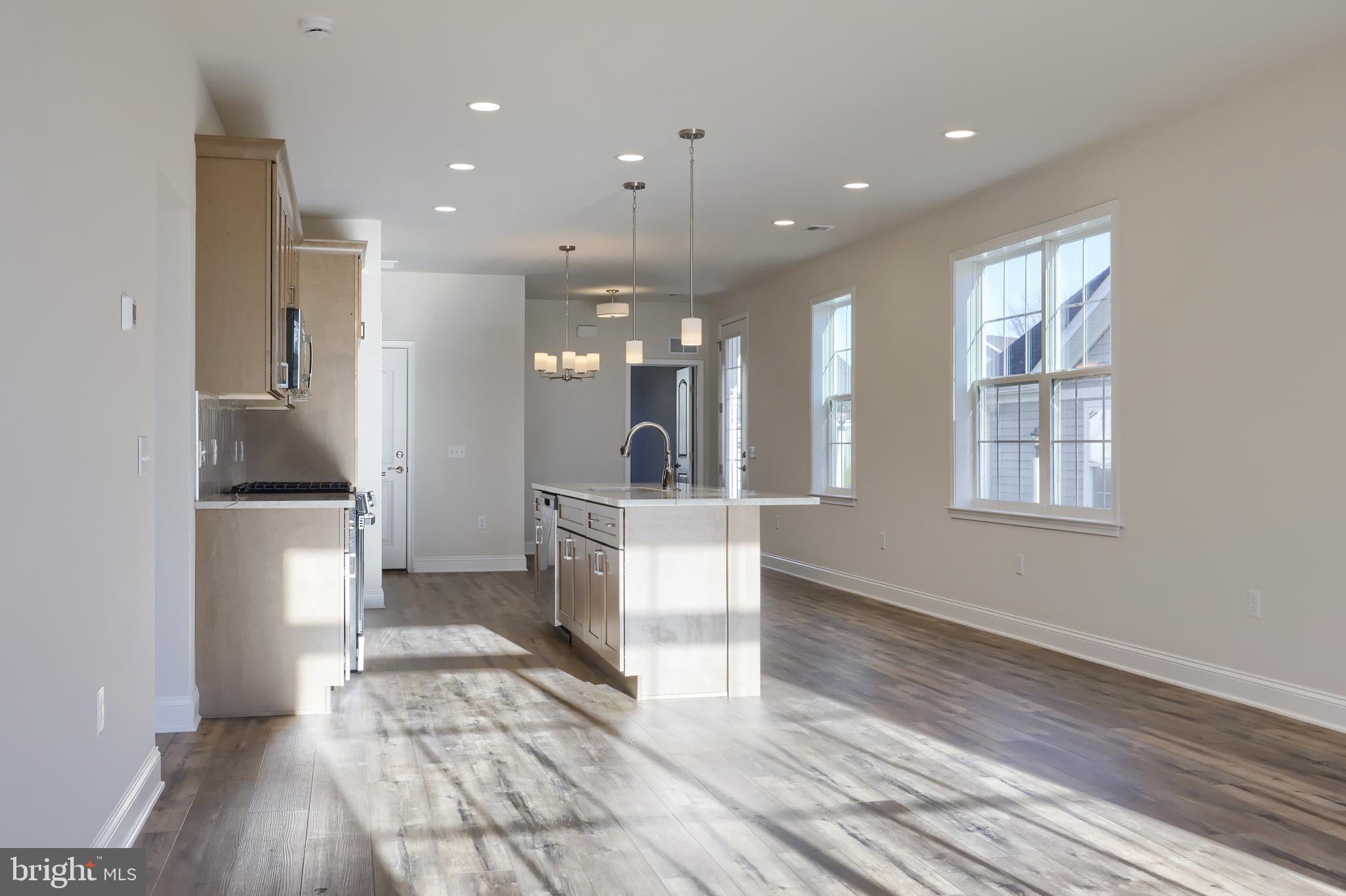 CROSSGATES - Residential