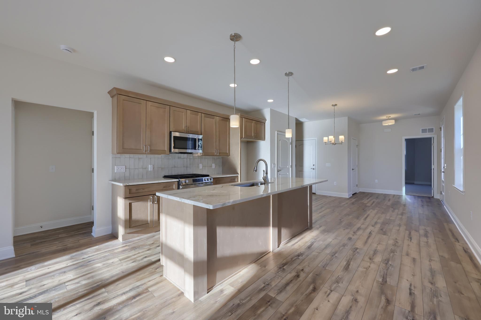 CROSSGATES - Residential