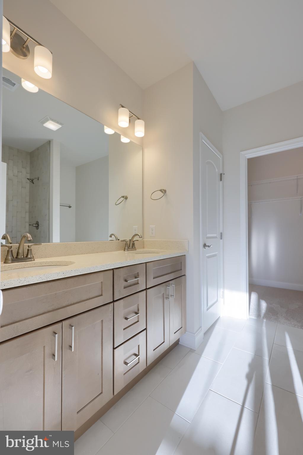 CROSSGATES - Residential