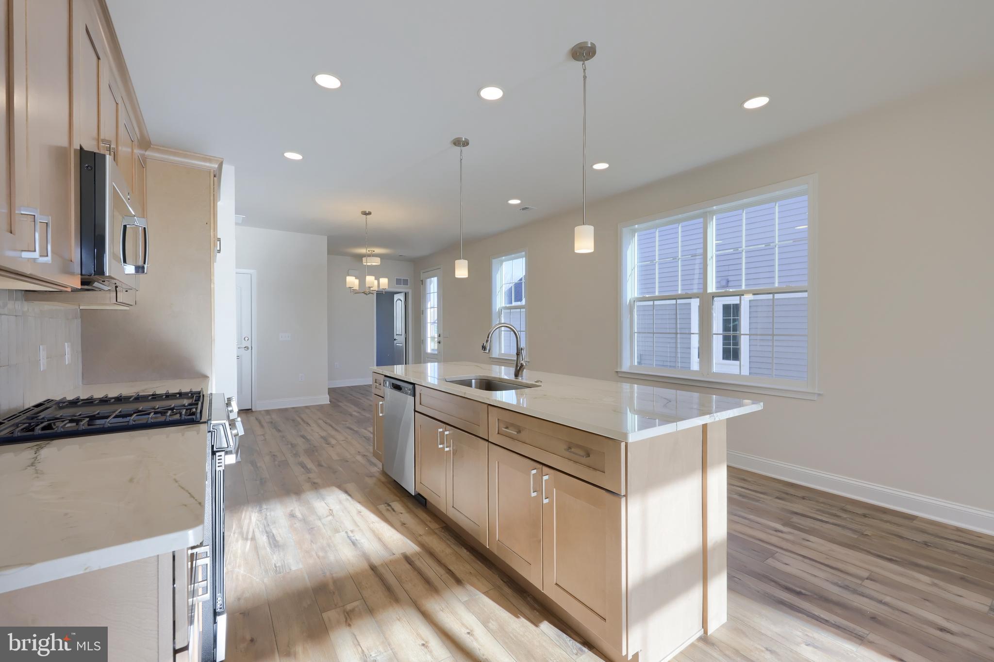 CROSSGATES - Residential