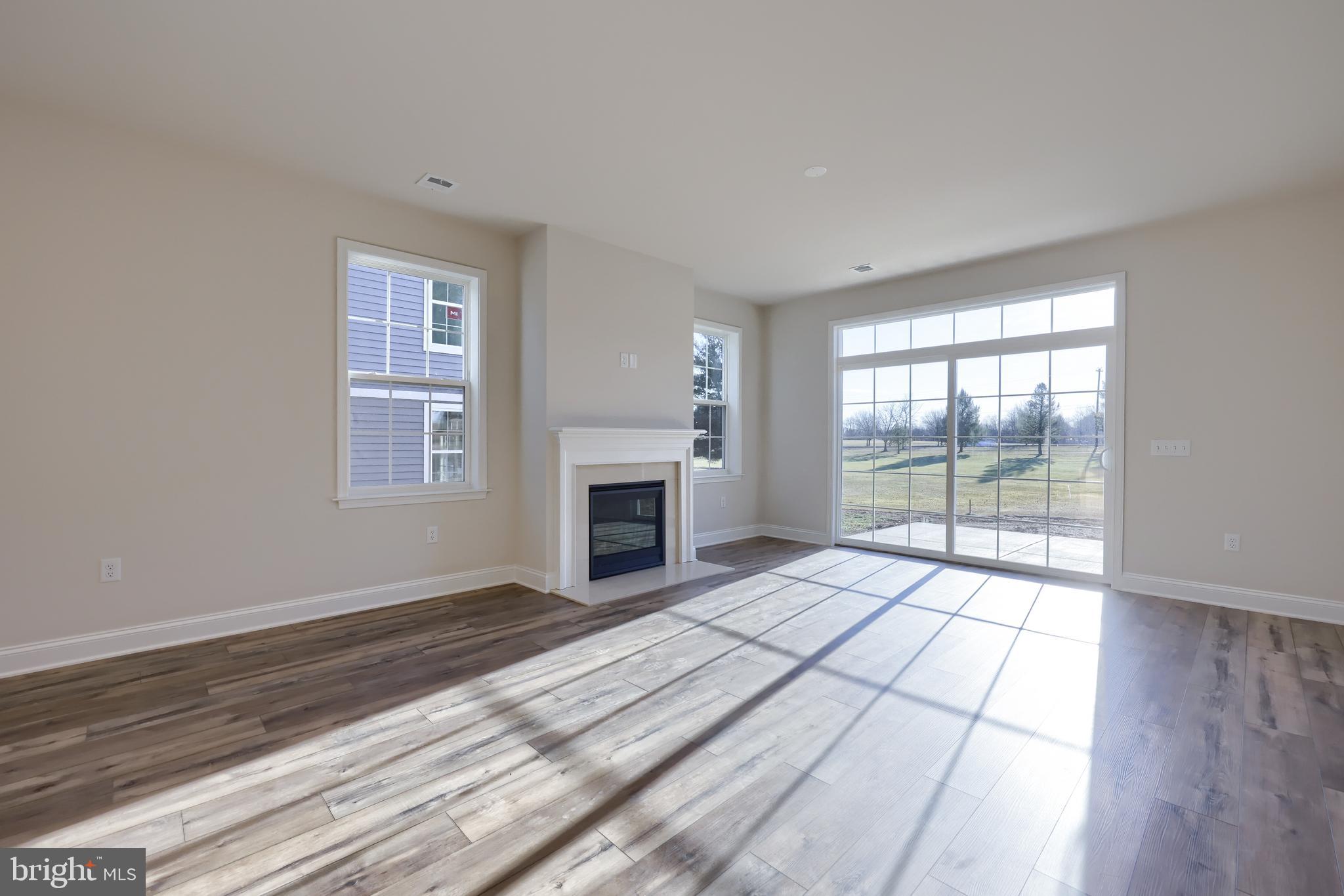 CROSSGATES - Residential