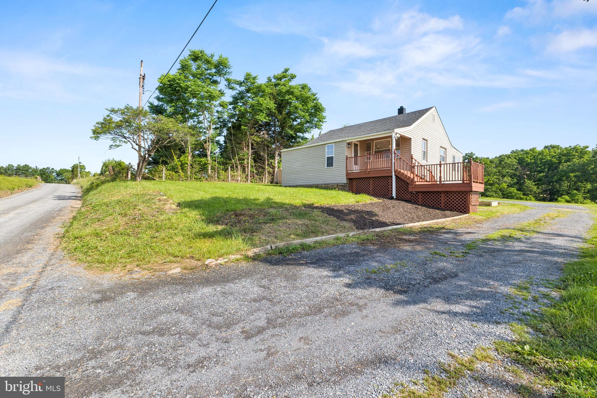 1611 HUDSON HOLLOW ROAD
