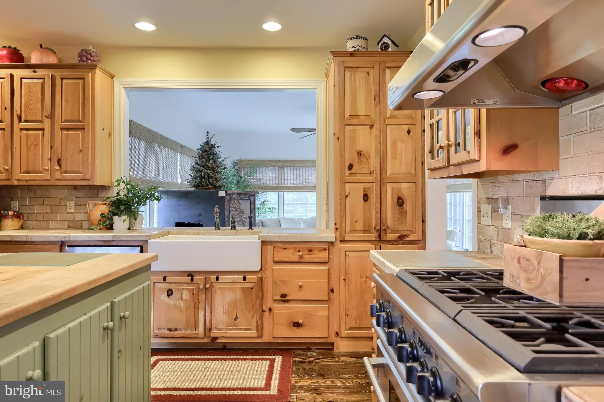 Hershey, Pennsylvania 17033, United States, 3 Bedrooms Bedrooms, ,3 BathroomsBathrooms,Residential,Coming Soon,197813