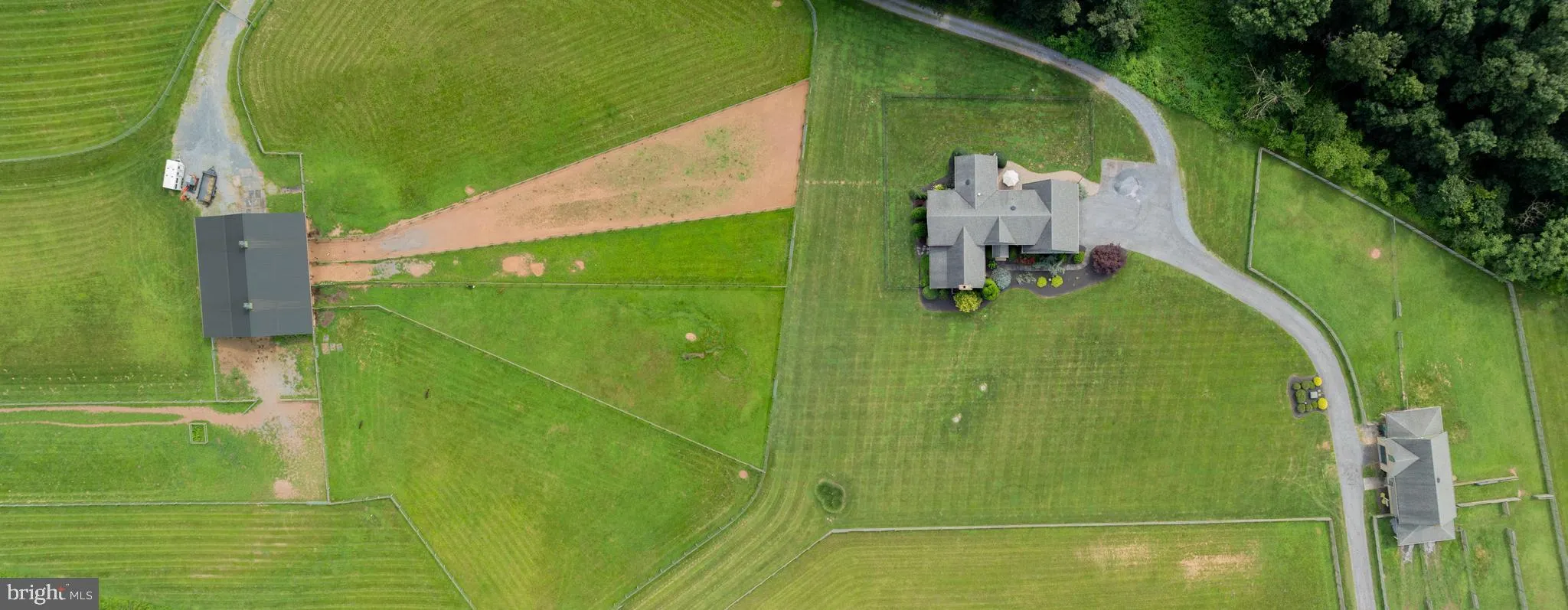 Hershey, Pennsylvania 17033, United States, 3 Bedrooms Bedrooms, ,3 BathroomsBathrooms,Residential,Coming Soon,197813