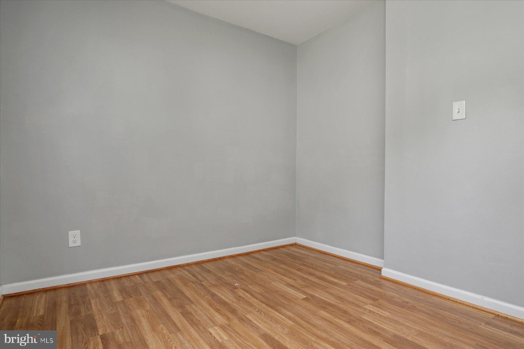 GLEN GARDENS - Residential