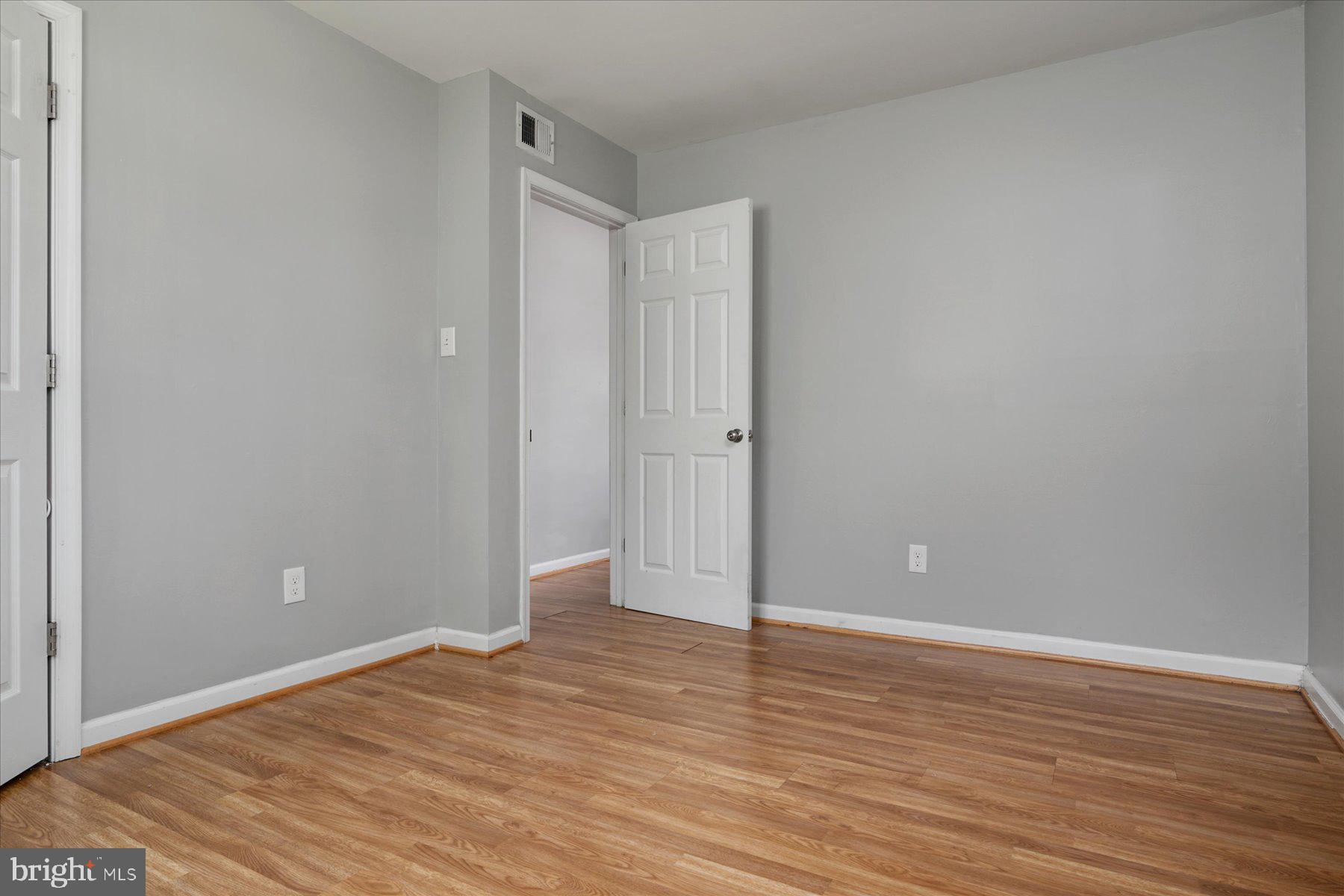 GLEN GARDENS - Residential