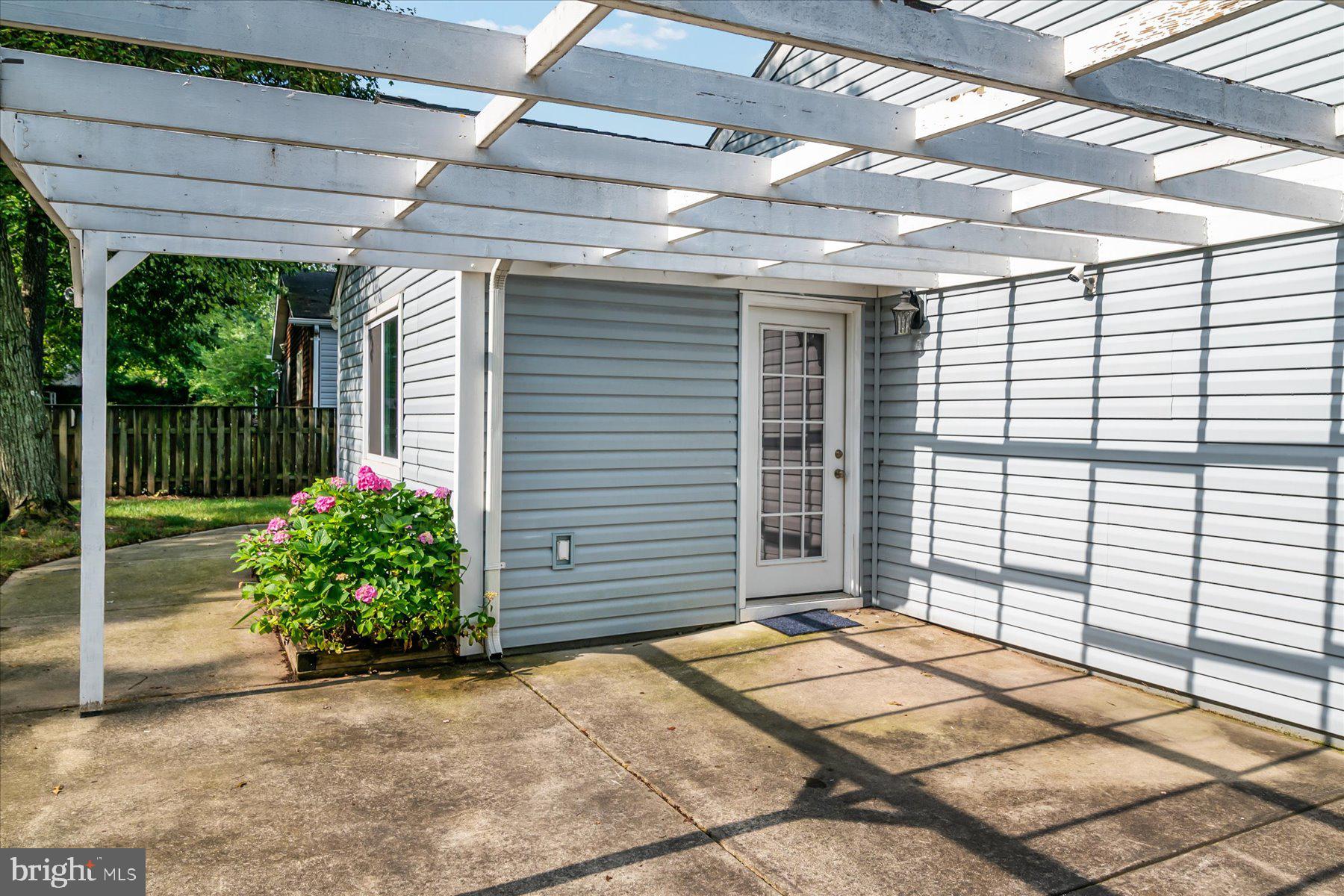 GLEN GARDENS - Residential