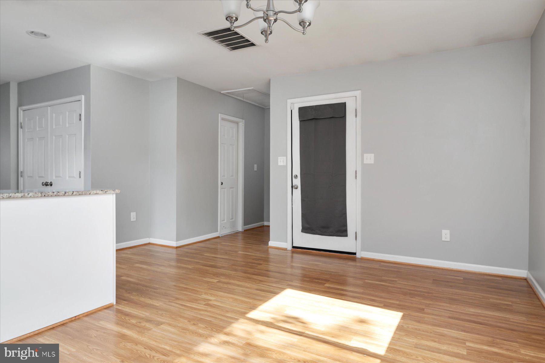 GLEN GARDENS - Residential