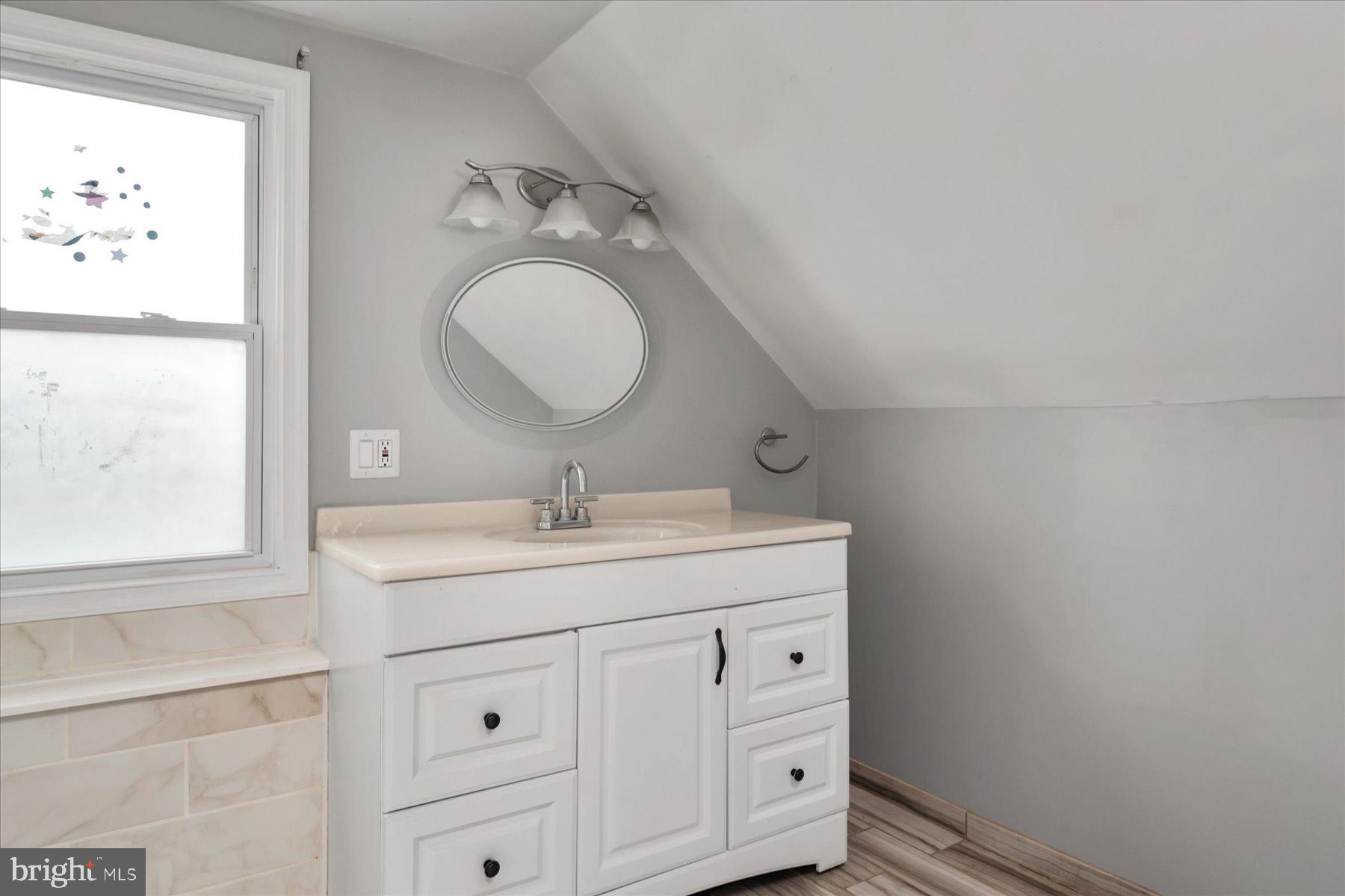 GLEN GARDENS - Residential