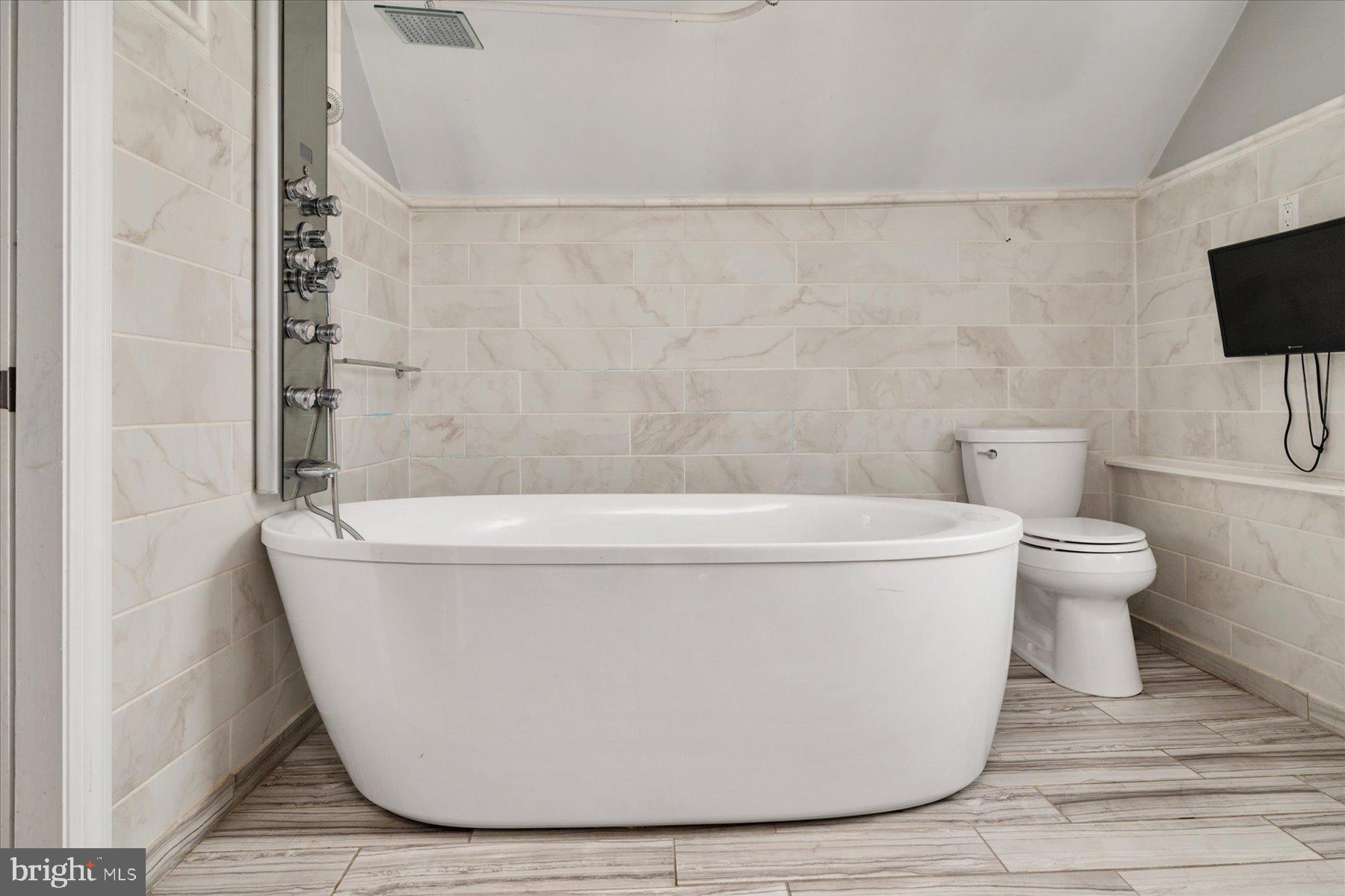 GLEN GARDENS - Residential