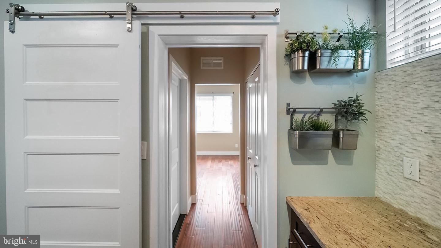 FRANCISVILLE - Residential