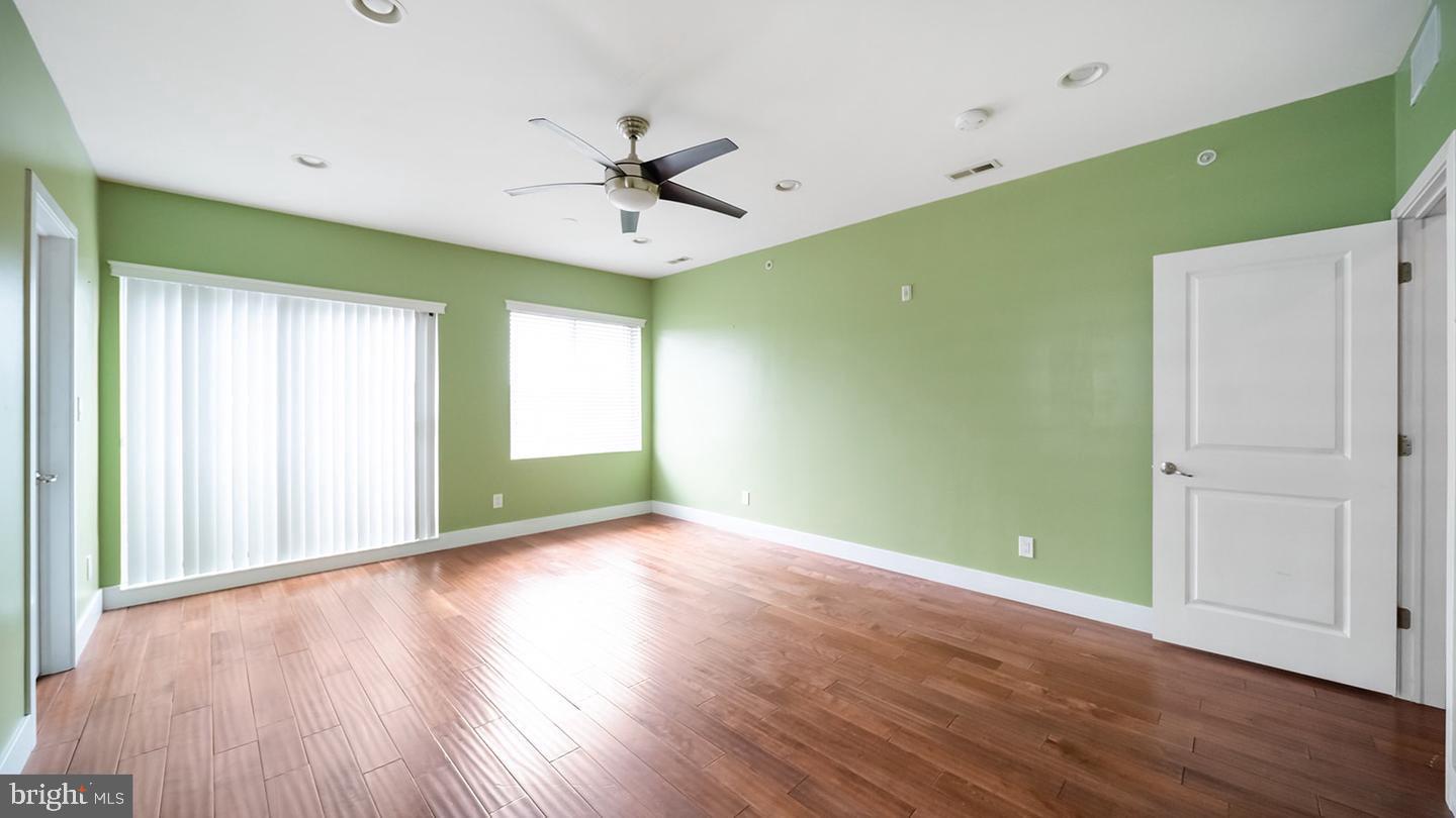 FRANCISVILLE - Residential