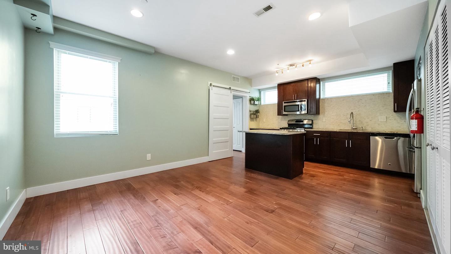 FRANCISVILLE - Residential