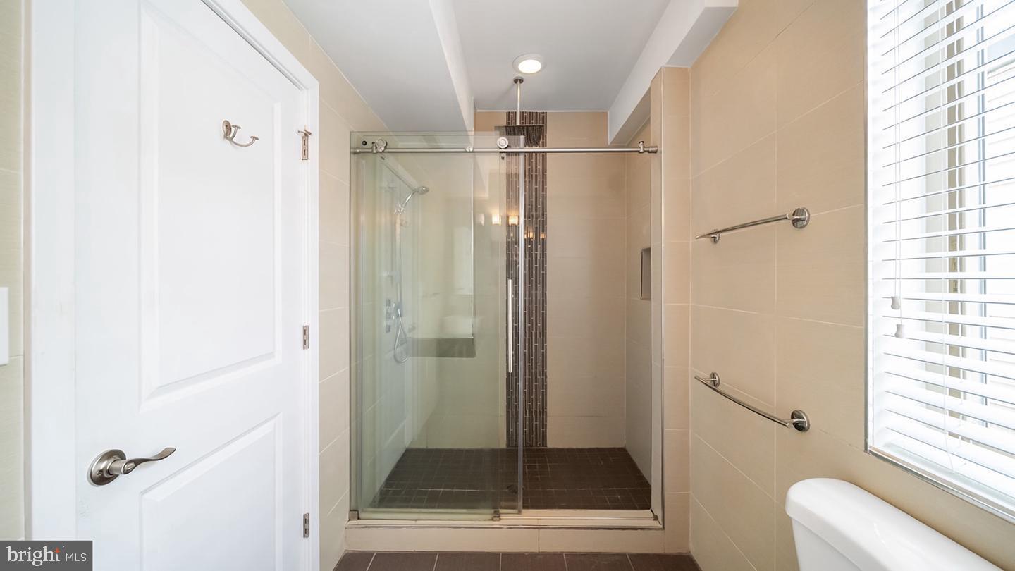 FRANCISVILLE - Residential