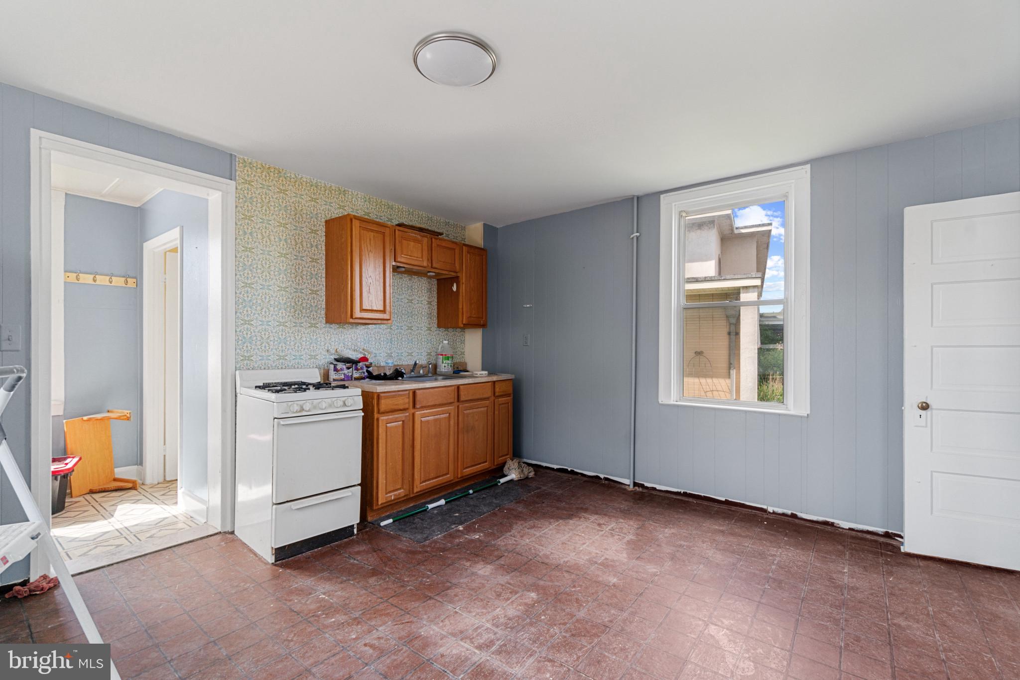 COLGATE PARK - Residential Lease