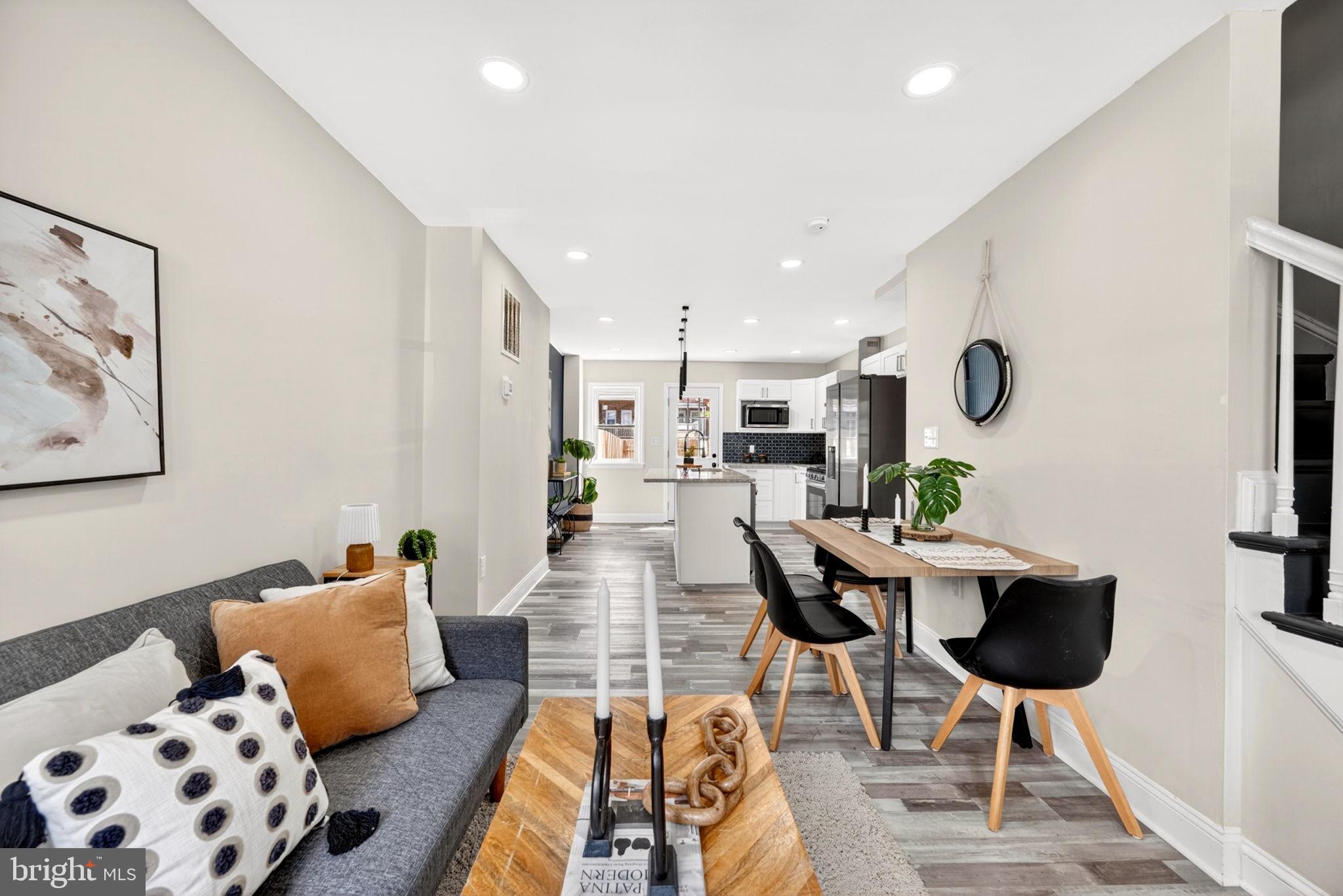 MEDFIELD - Residential