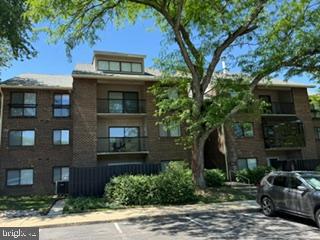 300 HILLTOP LANE 300I