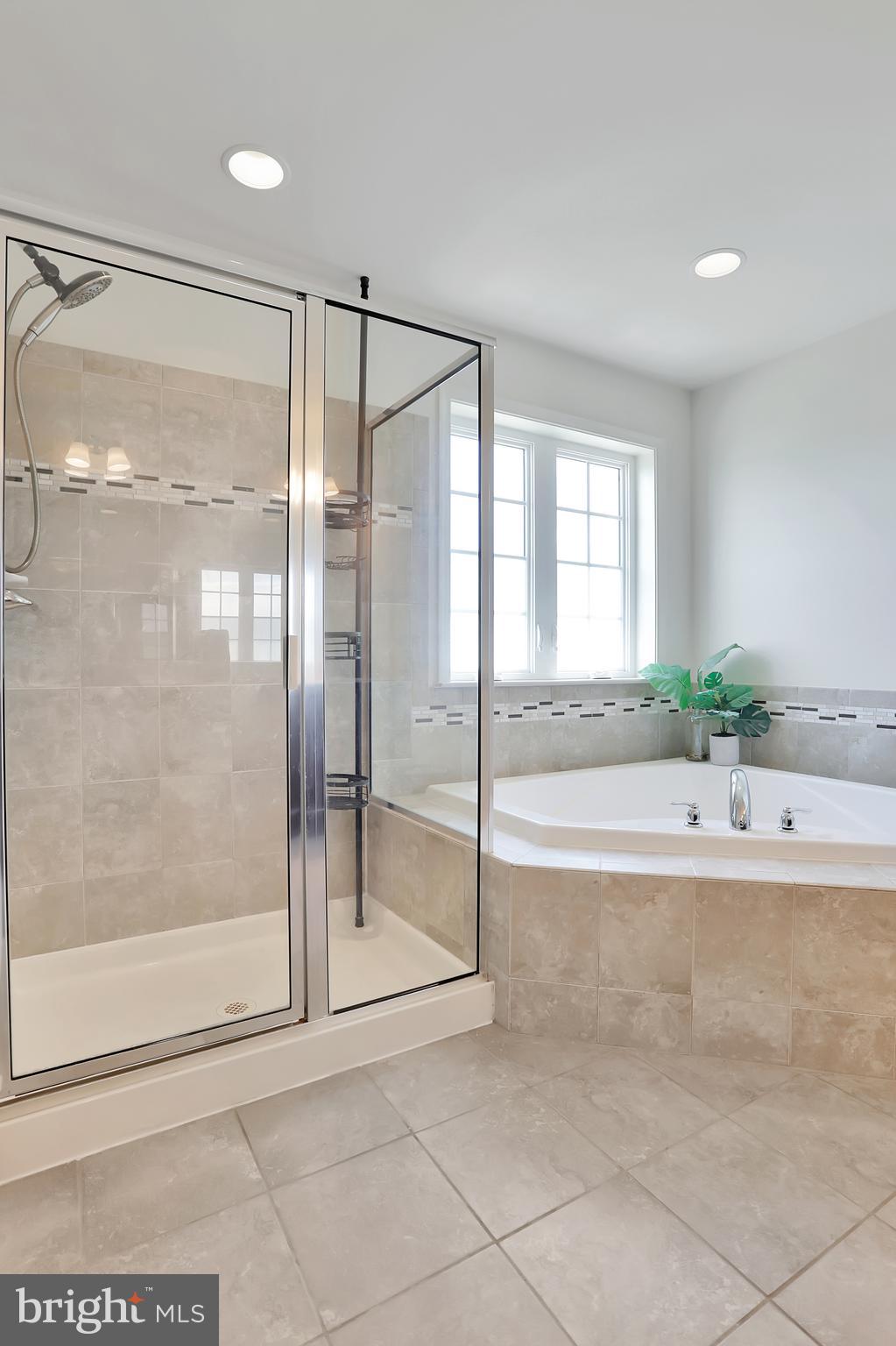 SHERIDAN ESTATES - Residential