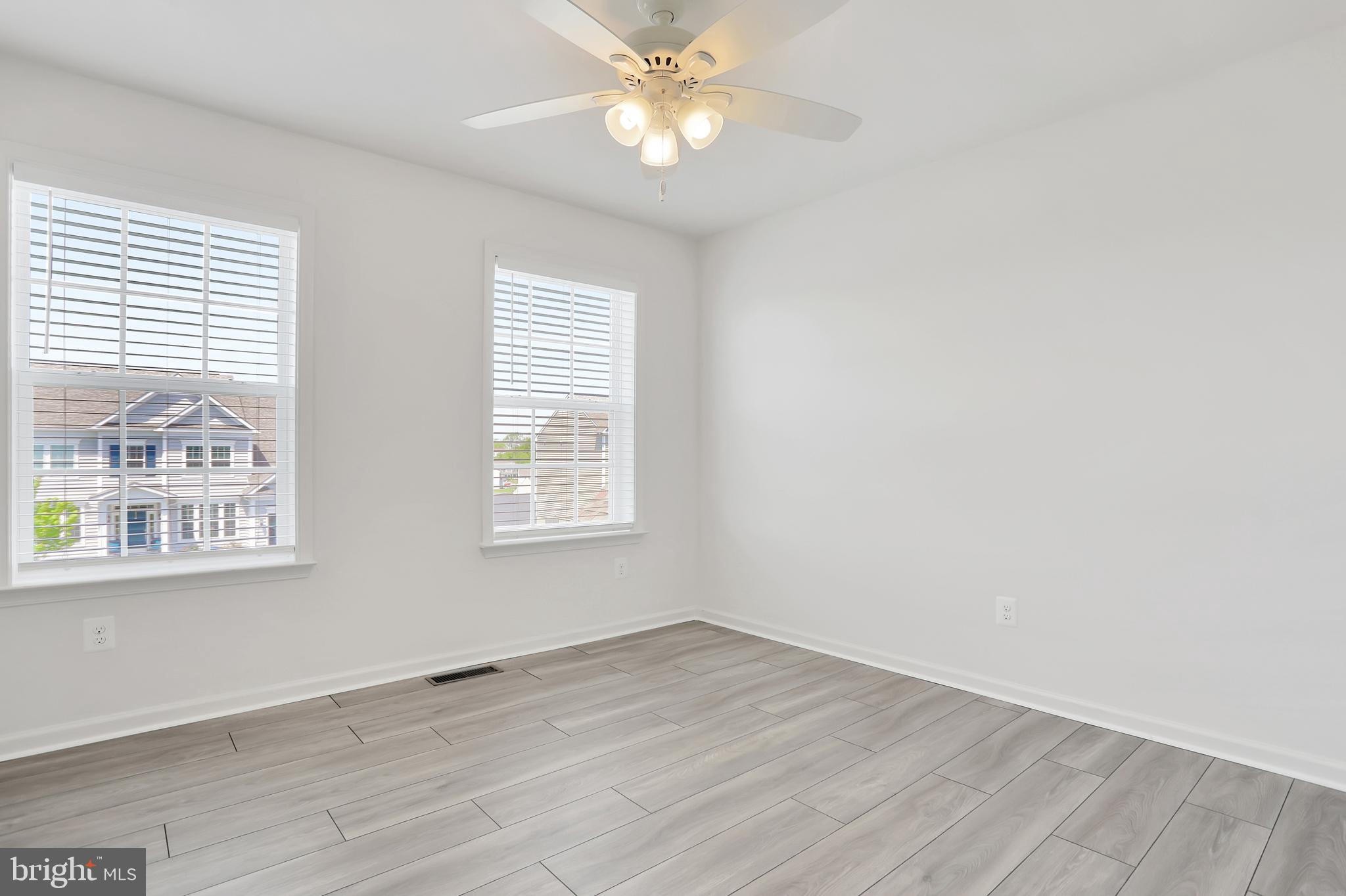 SHERIDAN ESTATES - Residential