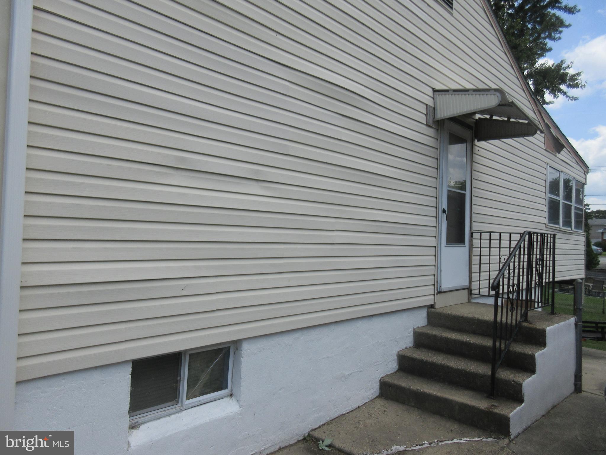 131 EDGEWOOD AVENUE