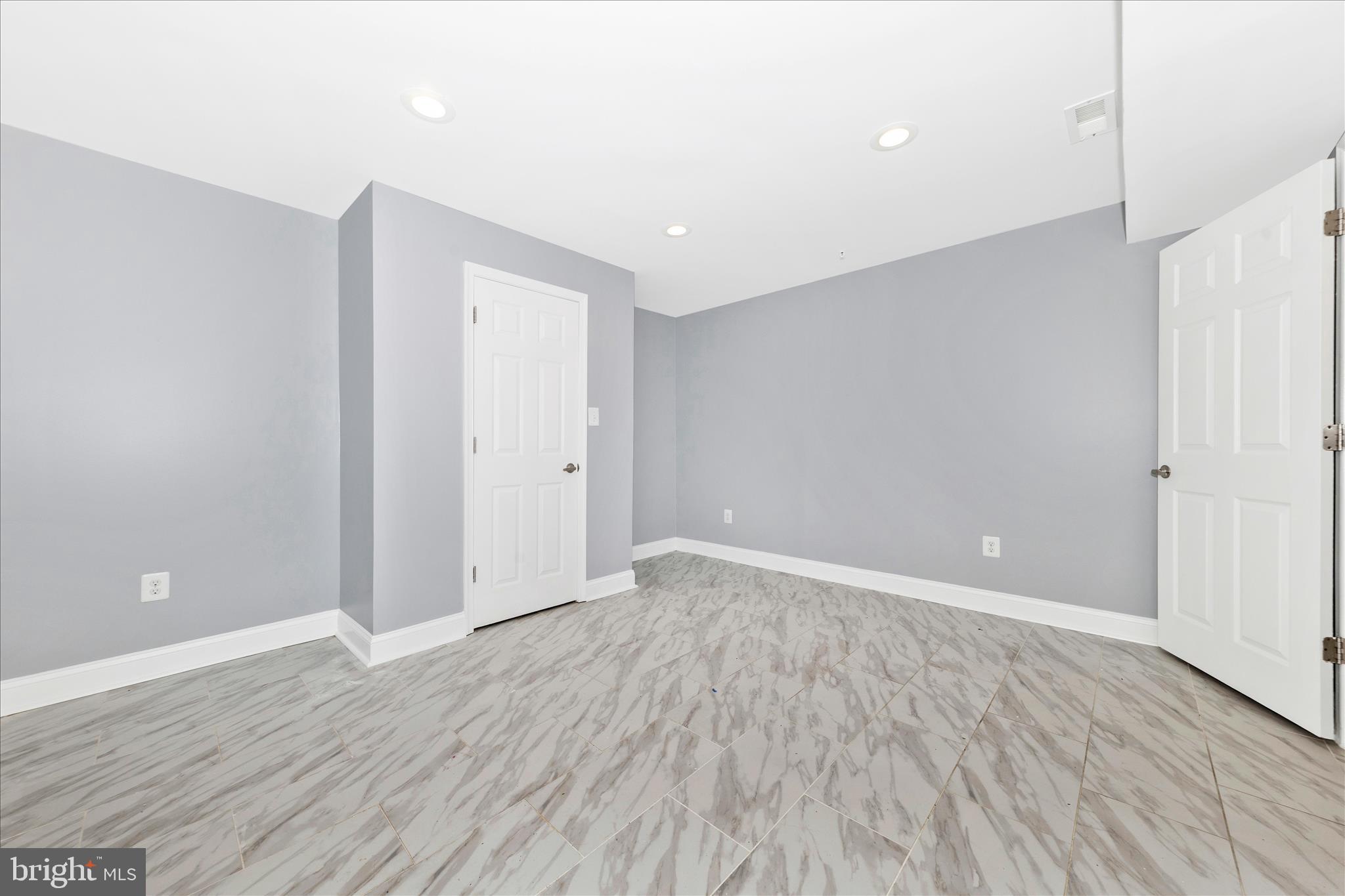OWINGS MILLS NEW TOWN - Residential