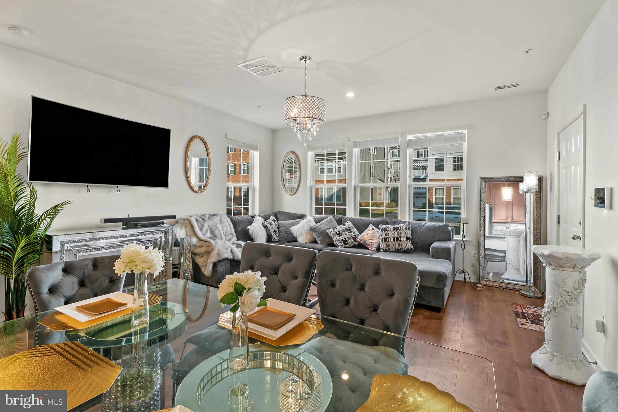 BALLARD GREEN - Residential