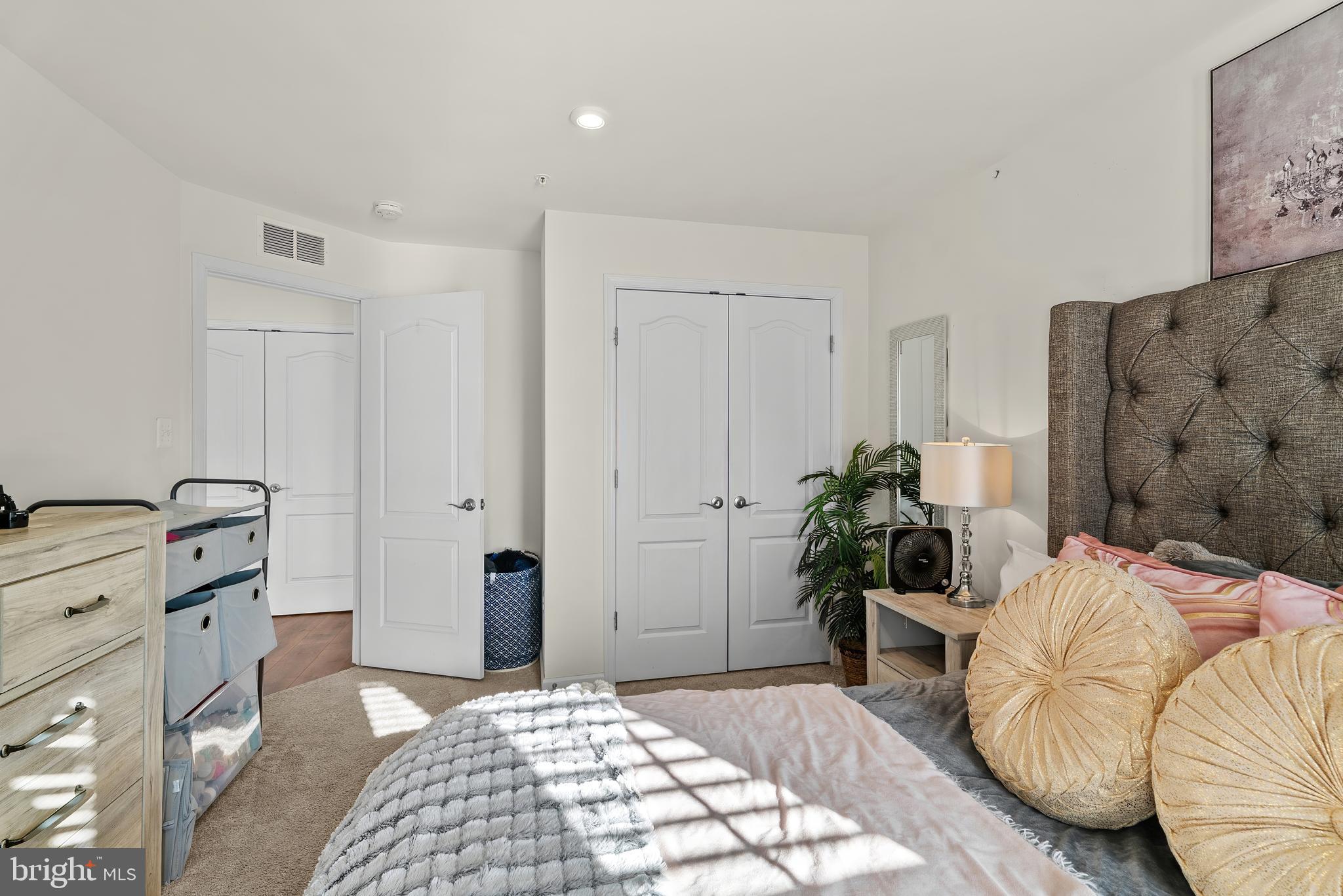 BALLARD GREEN - Residential