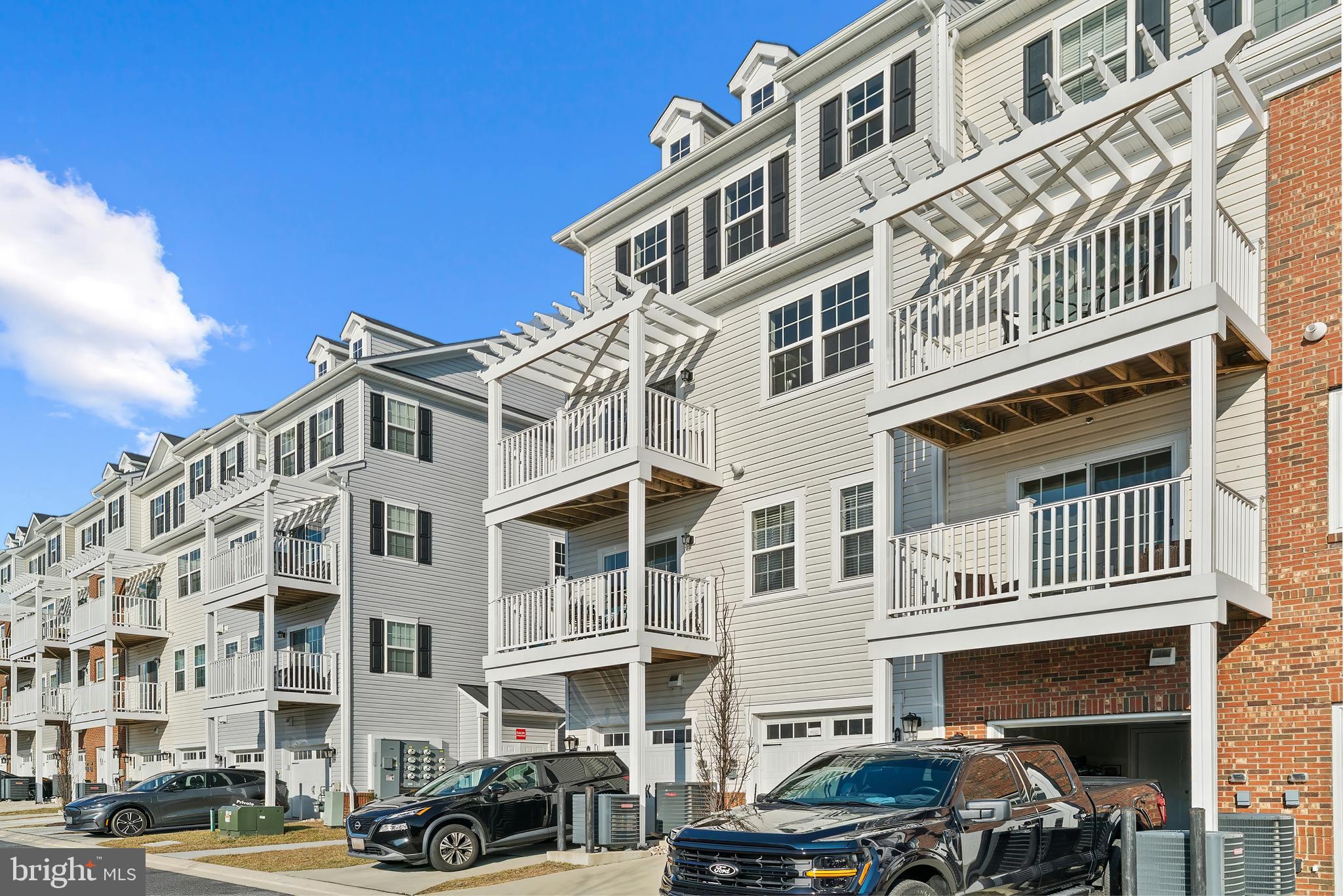 BALLARD GREEN - Residential