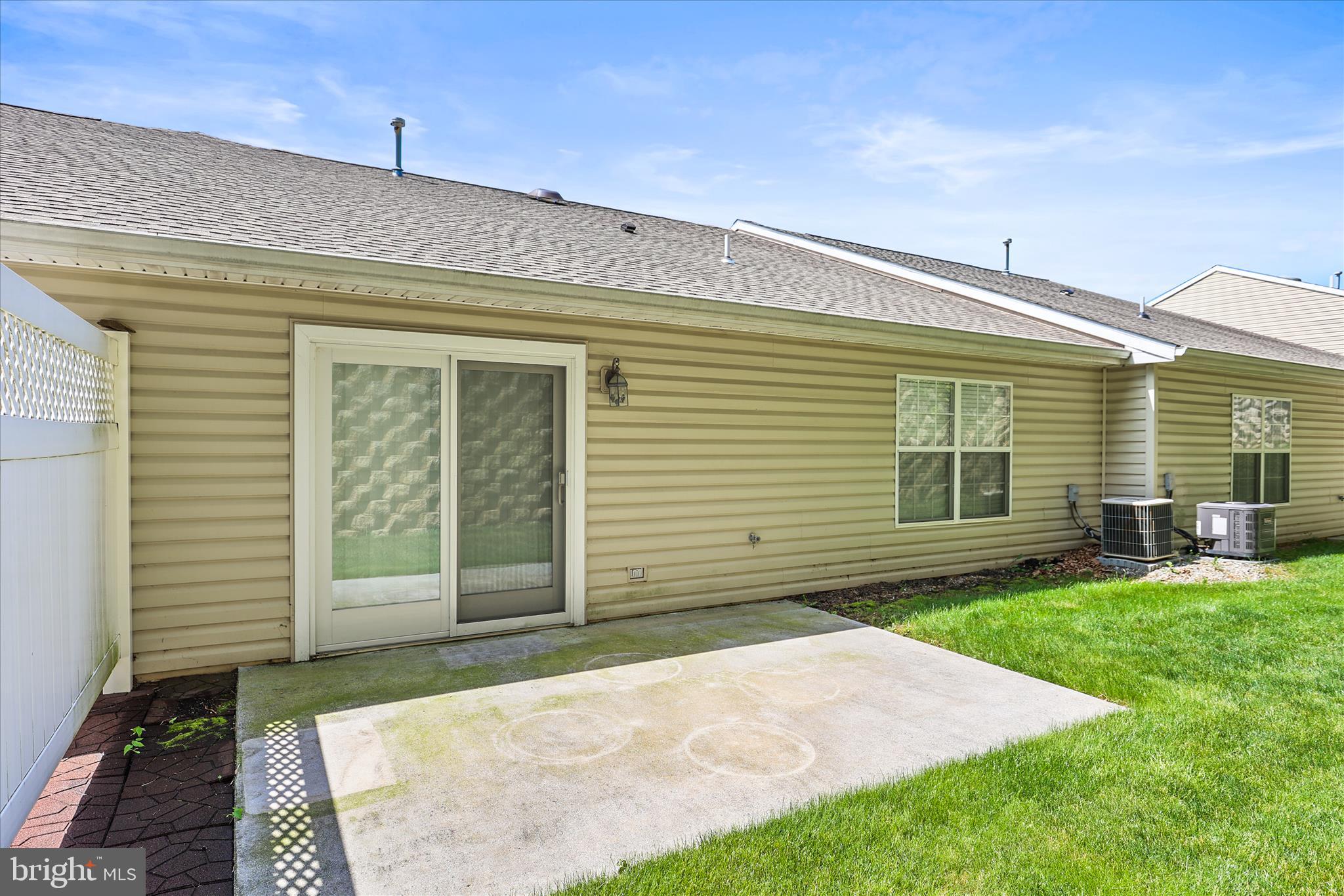 EQUINE MEADOWS - Residential