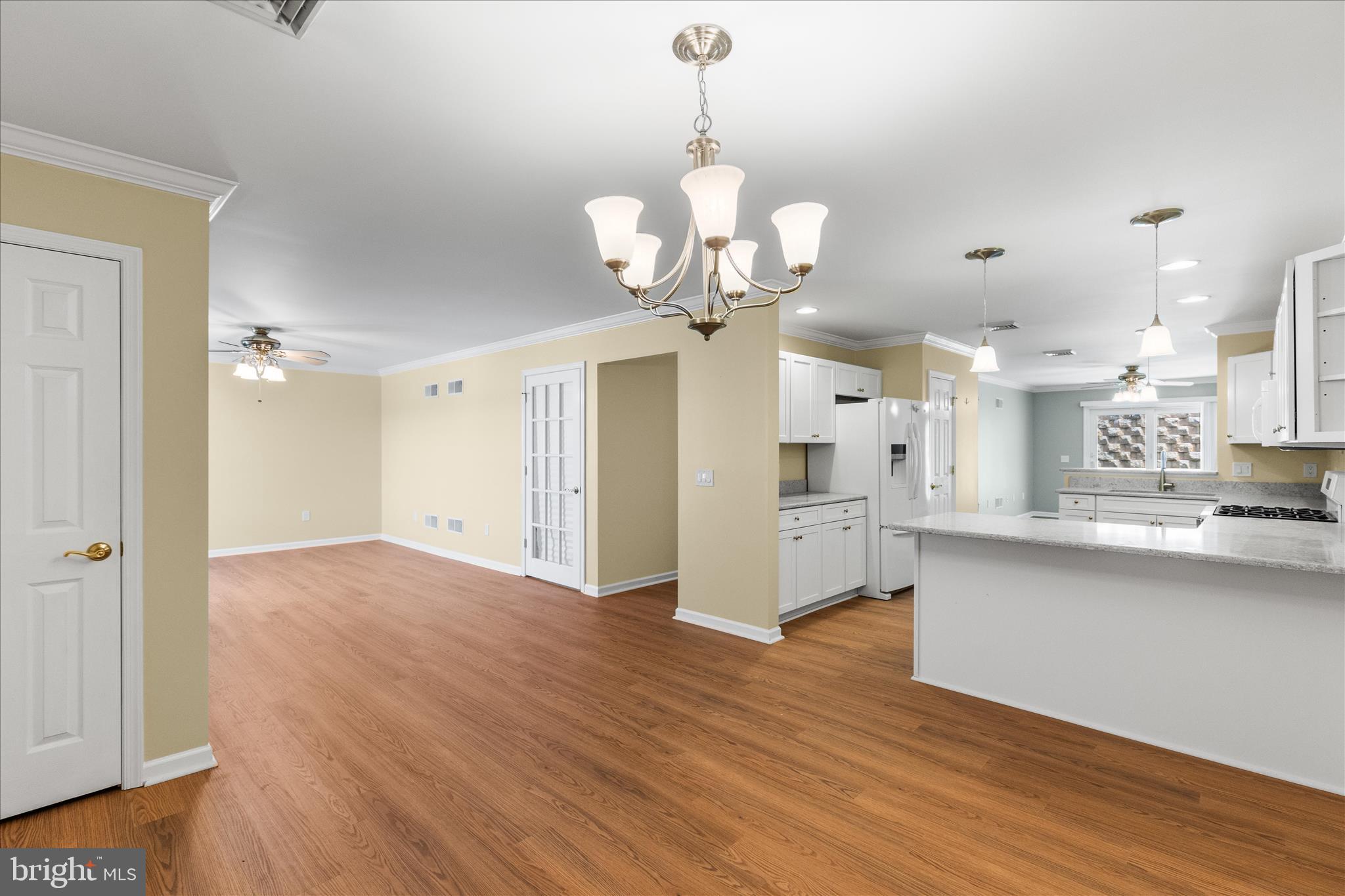 EQUINE MEADOWS - Residential
