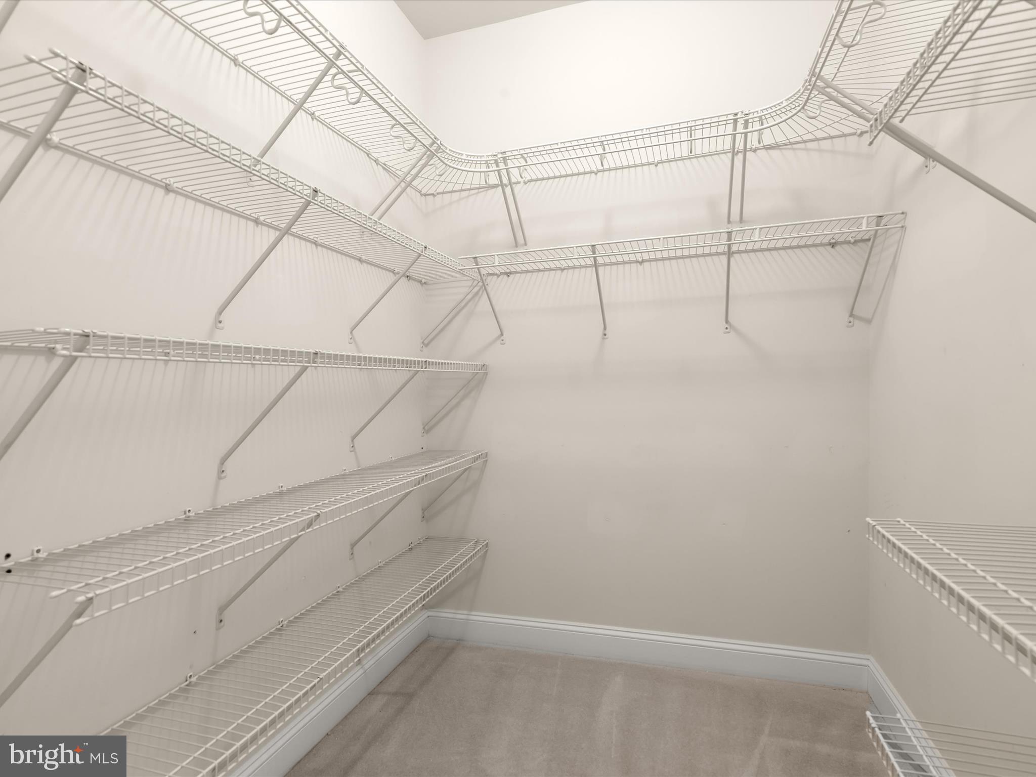 ELLICOTT HILLS - Residential