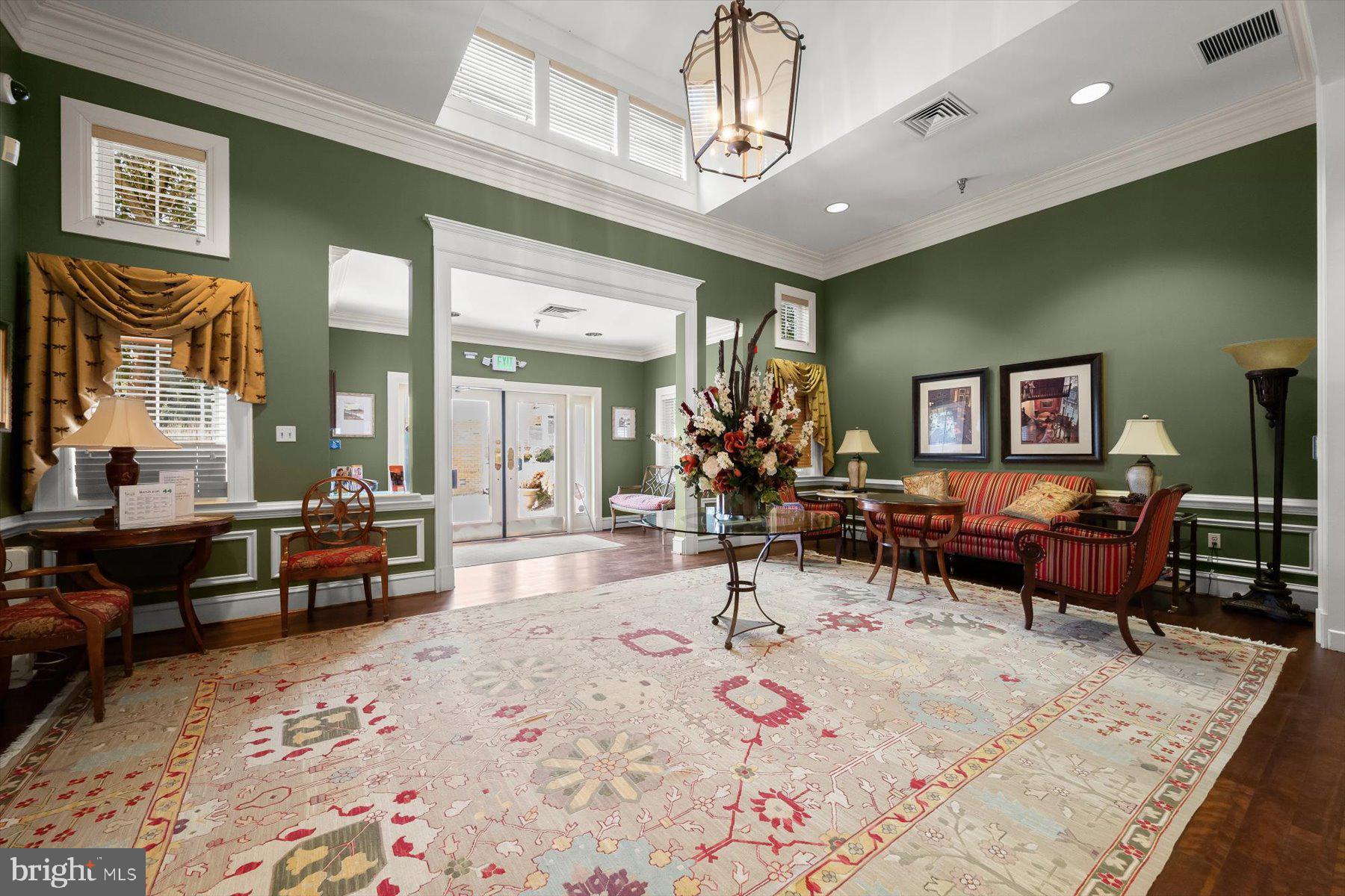 ELLICOTT HILLS - Residential