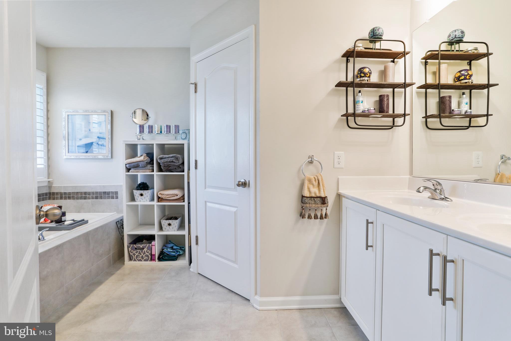 SPRINGDALE FARM - Residential