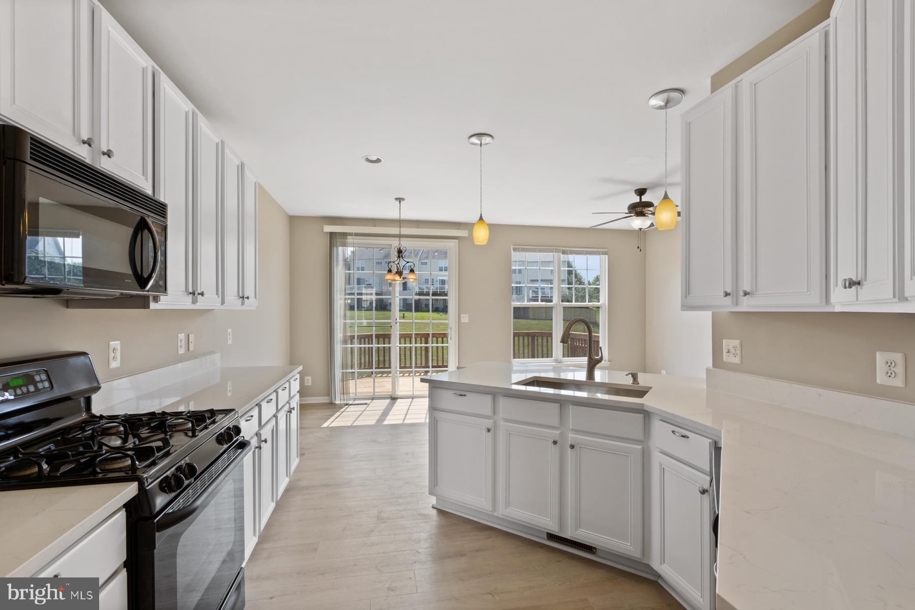 PEMBROOKE - Residential Lease