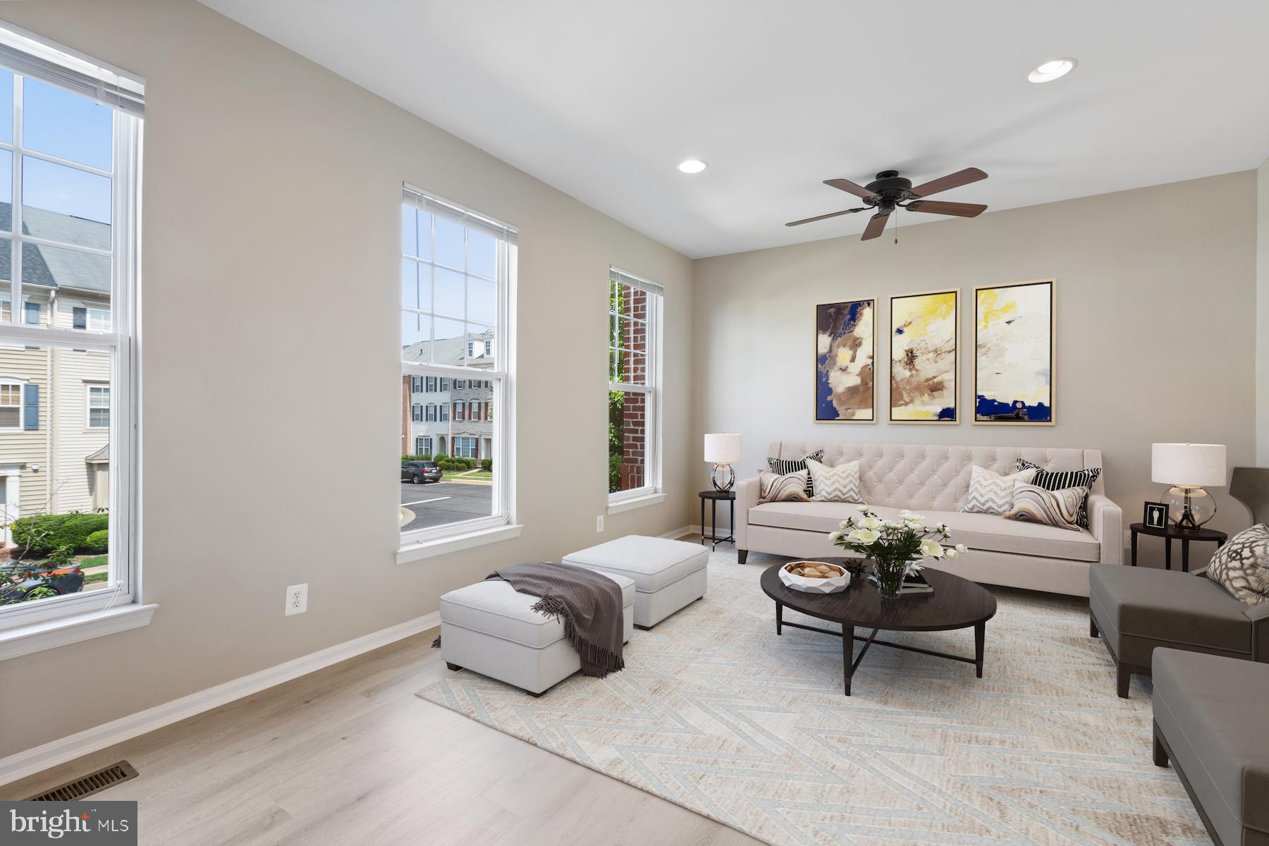 PEMBROOKE - Residential Lease