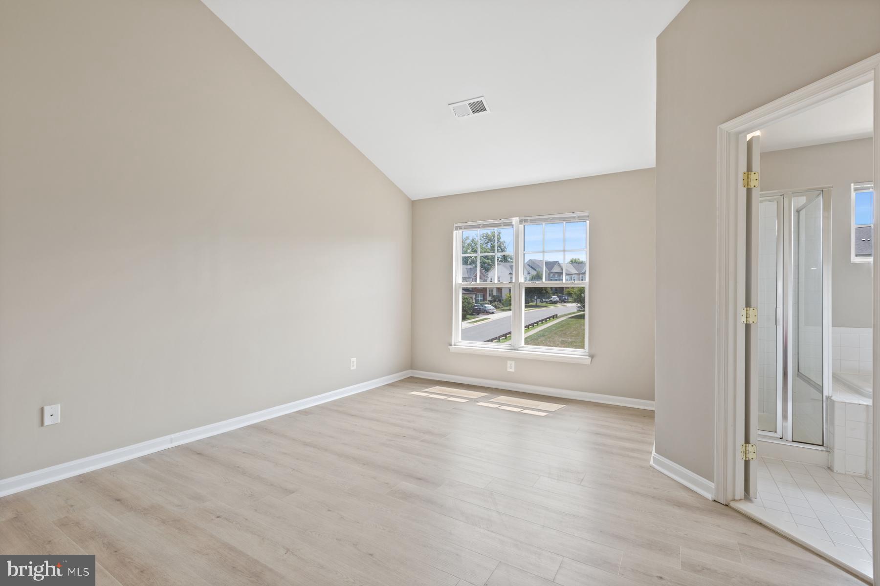 PEMBROOKE - Residential Lease