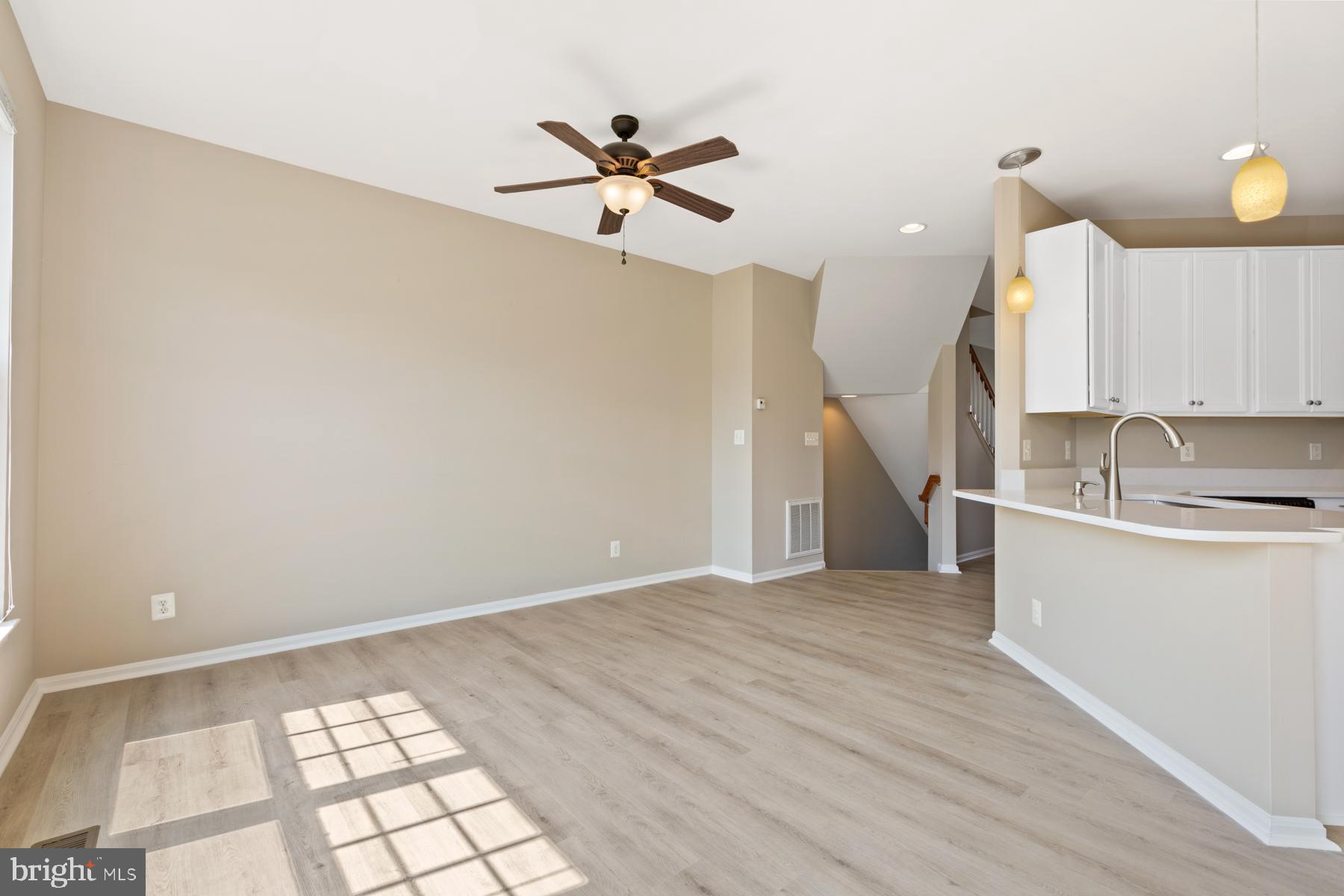 PEMBROOKE - Residential Lease