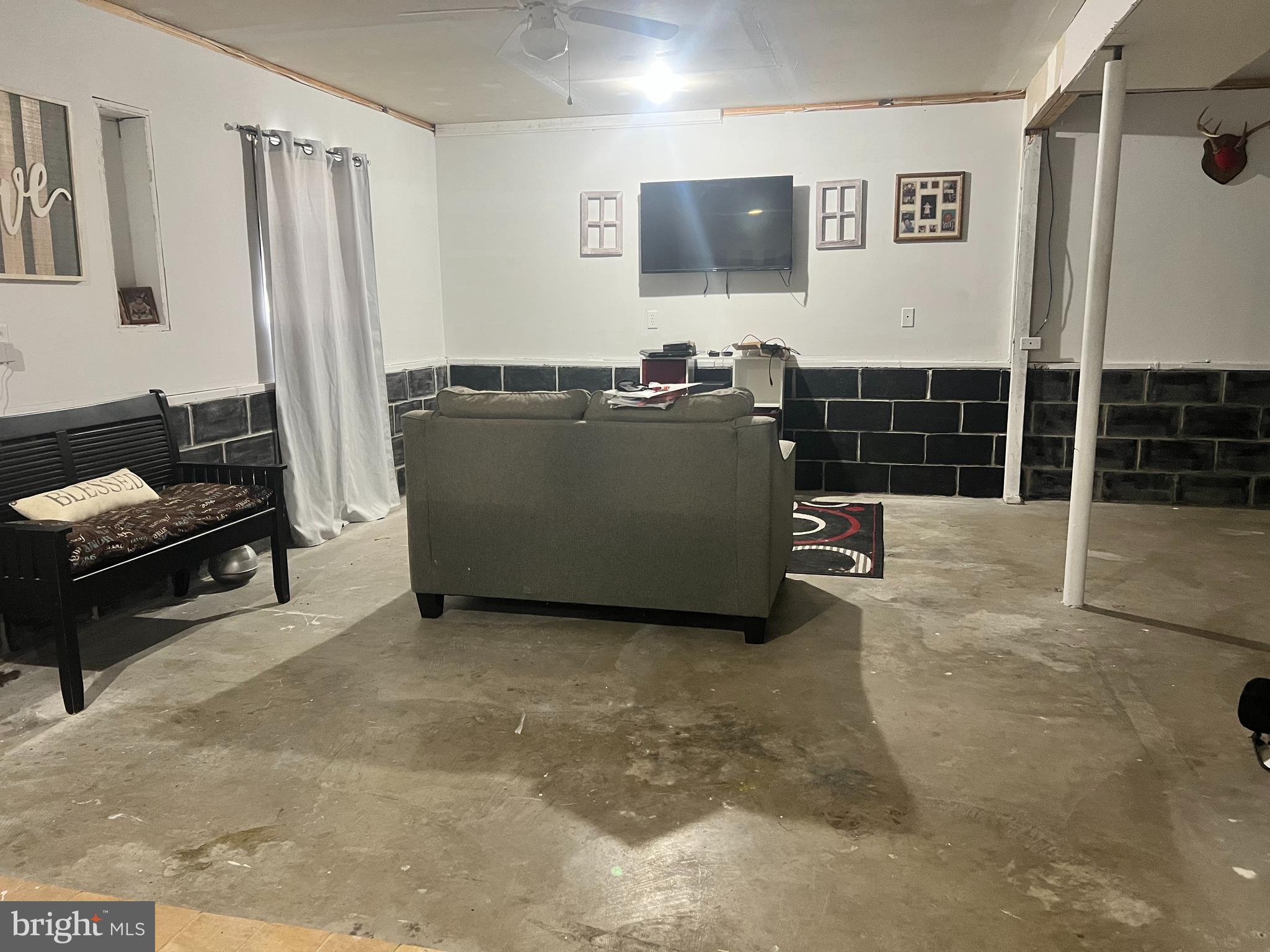 SENECA VILLAGE - Residential