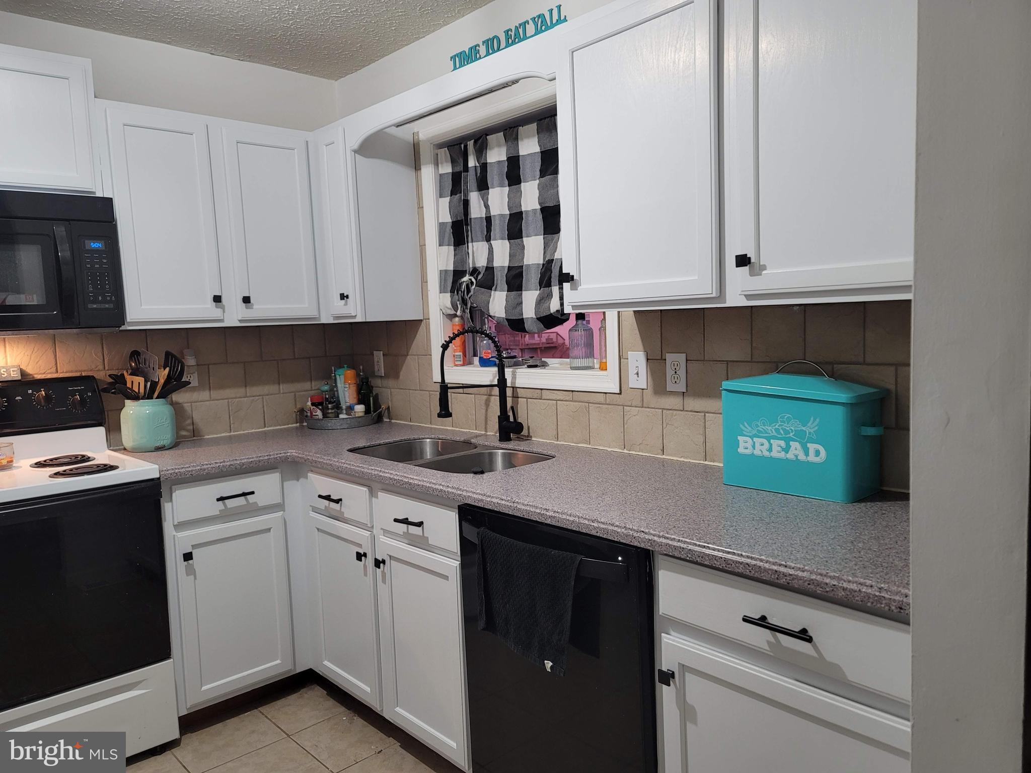 SENECA VILLAGE - Residential