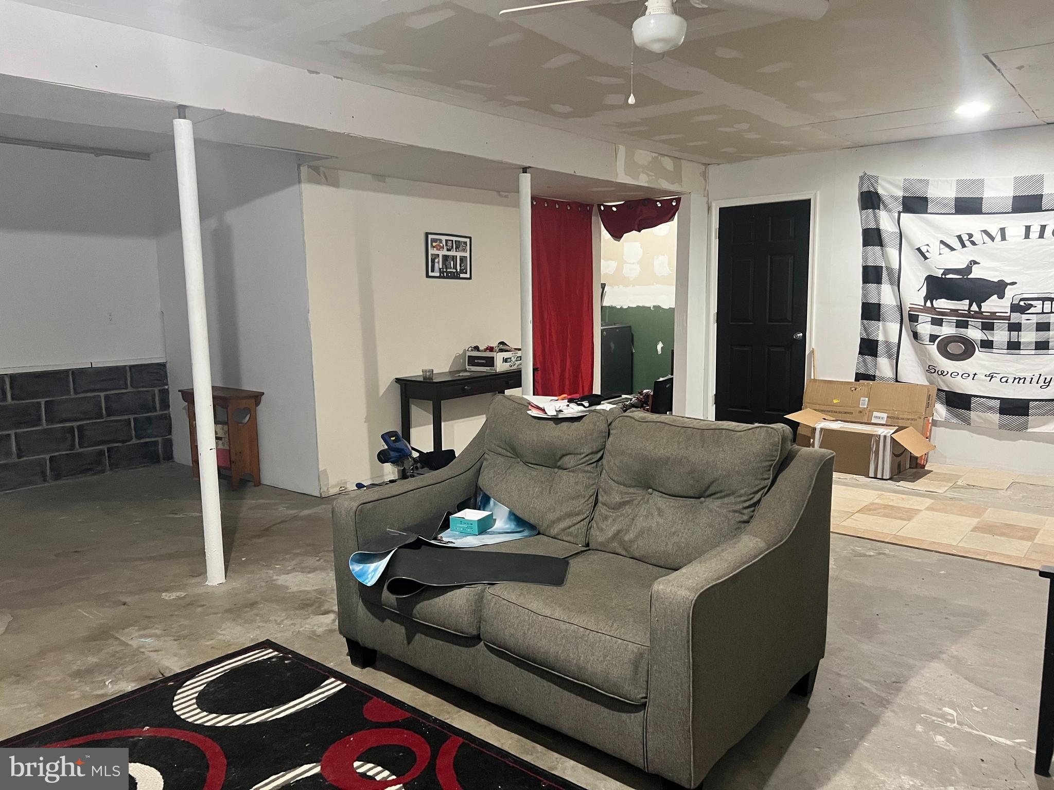 SENECA VILLAGE - Residential