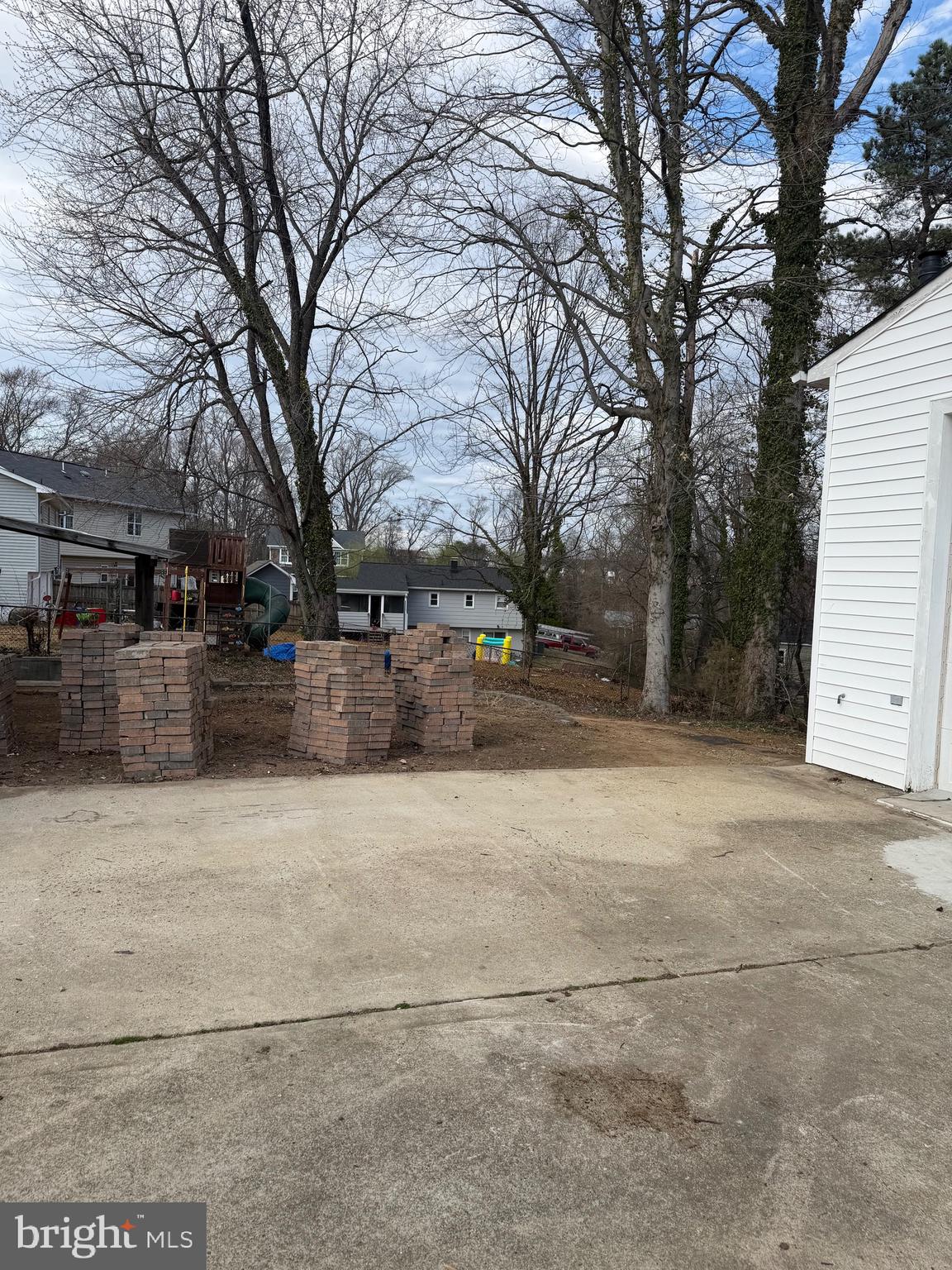 DALE CITY - Residential