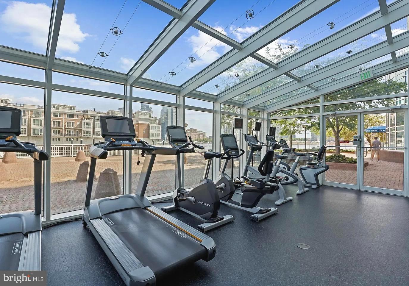 HARBORVIEW - Residential Lease