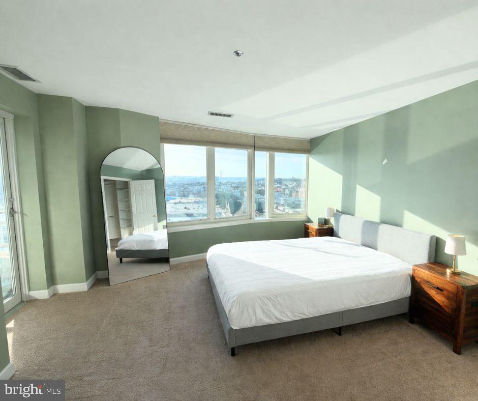 HARBORVIEW - Residential Lease