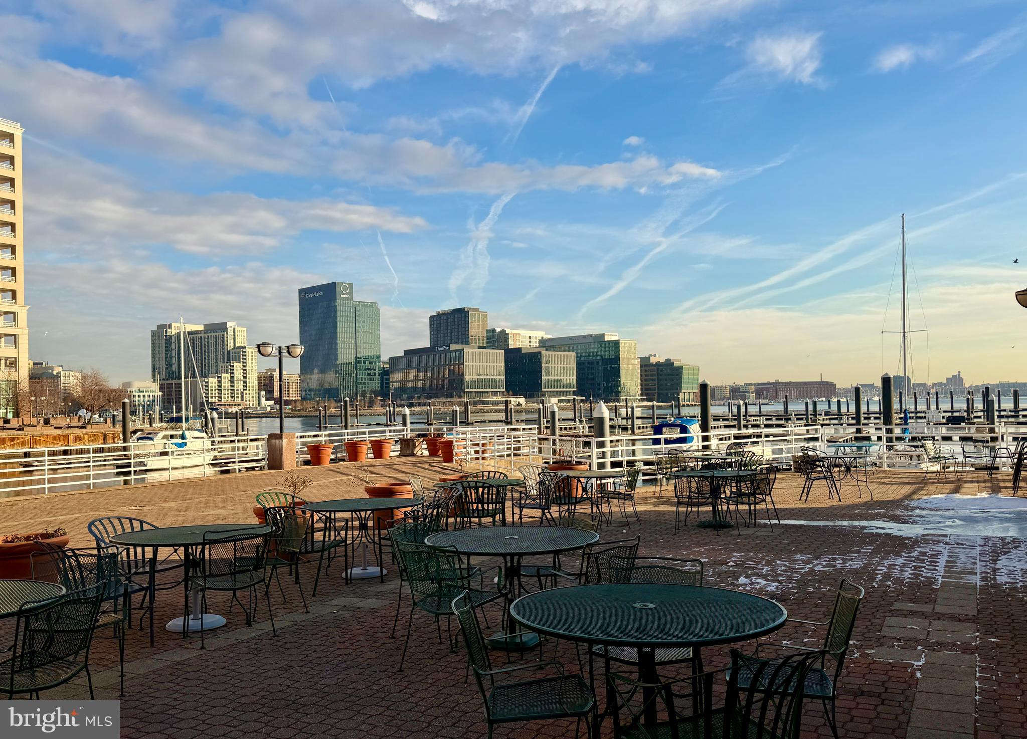 HARBORVIEW - Residential Lease