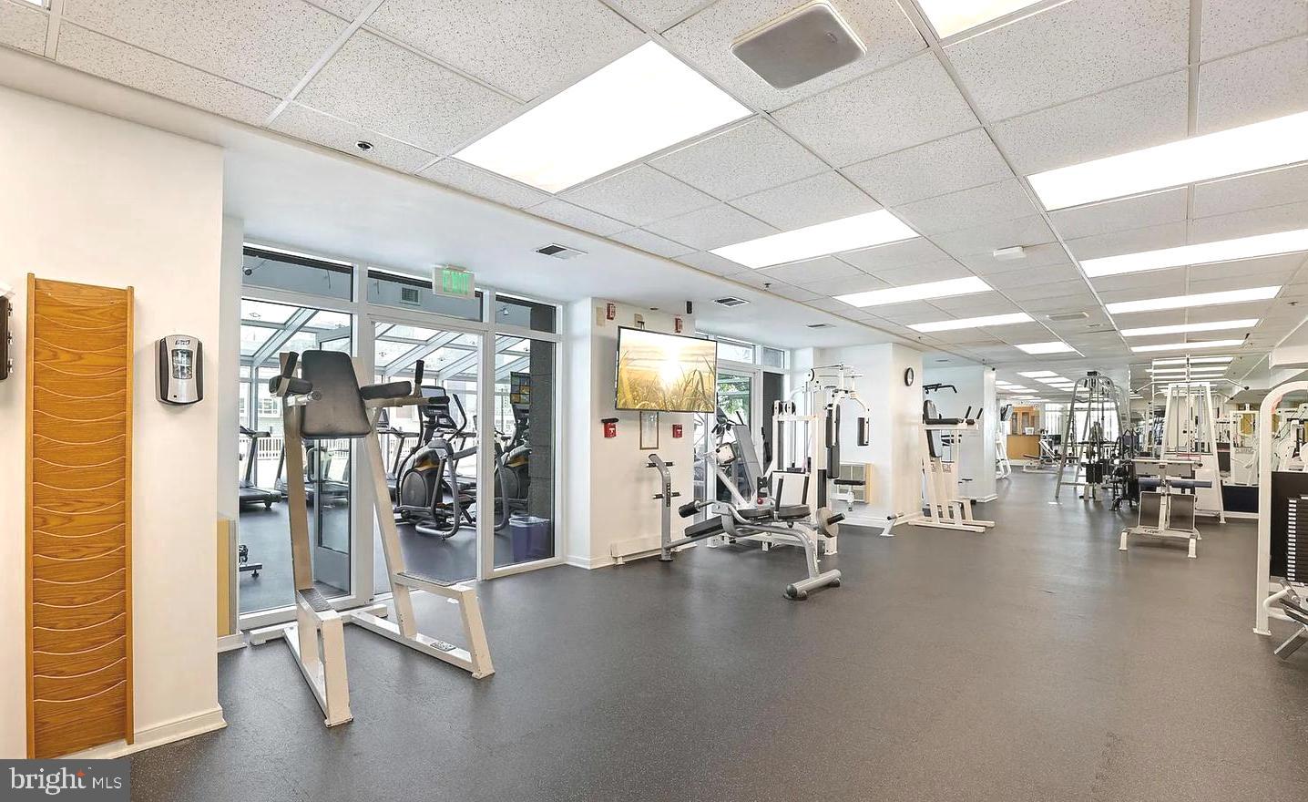 HARBORVIEW - Residential Lease