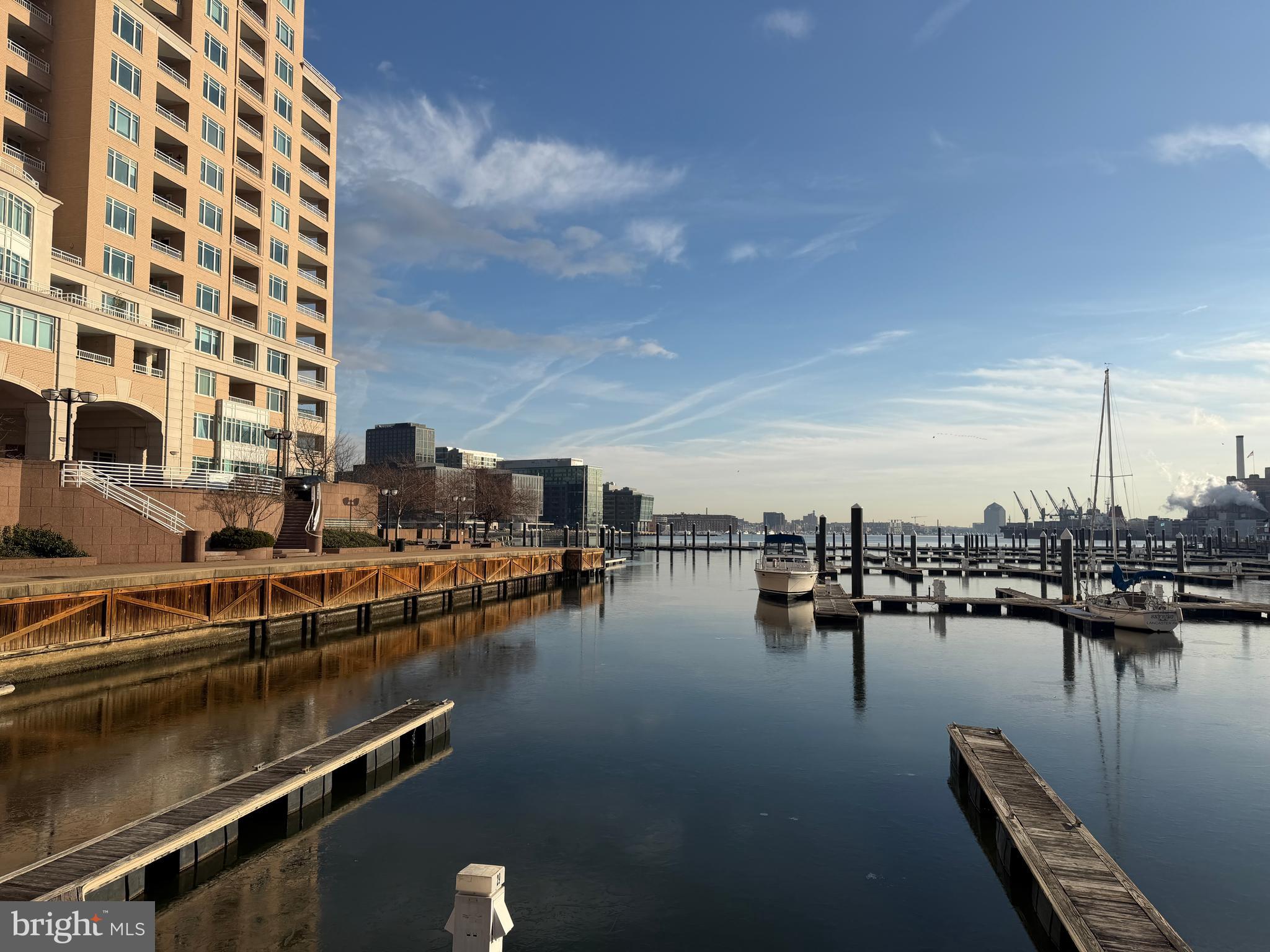 HARBORVIEW - Residential Lease