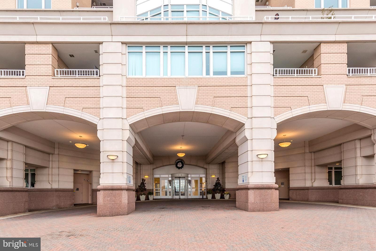 HARBORVIEW - Residential Lease